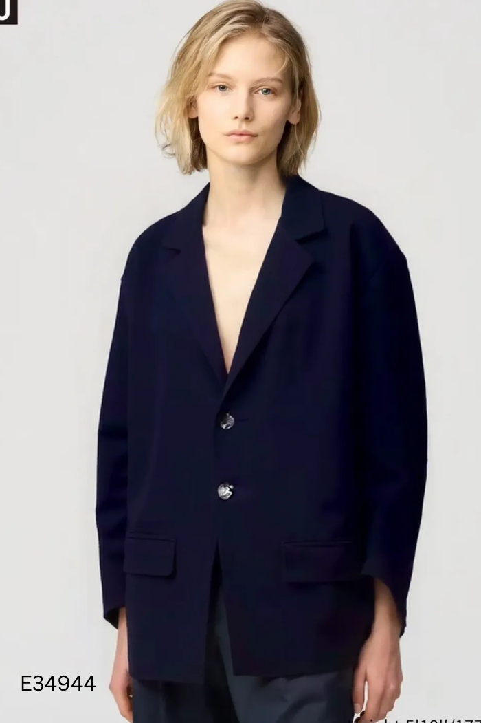 Áo vest xanh đậm trơn