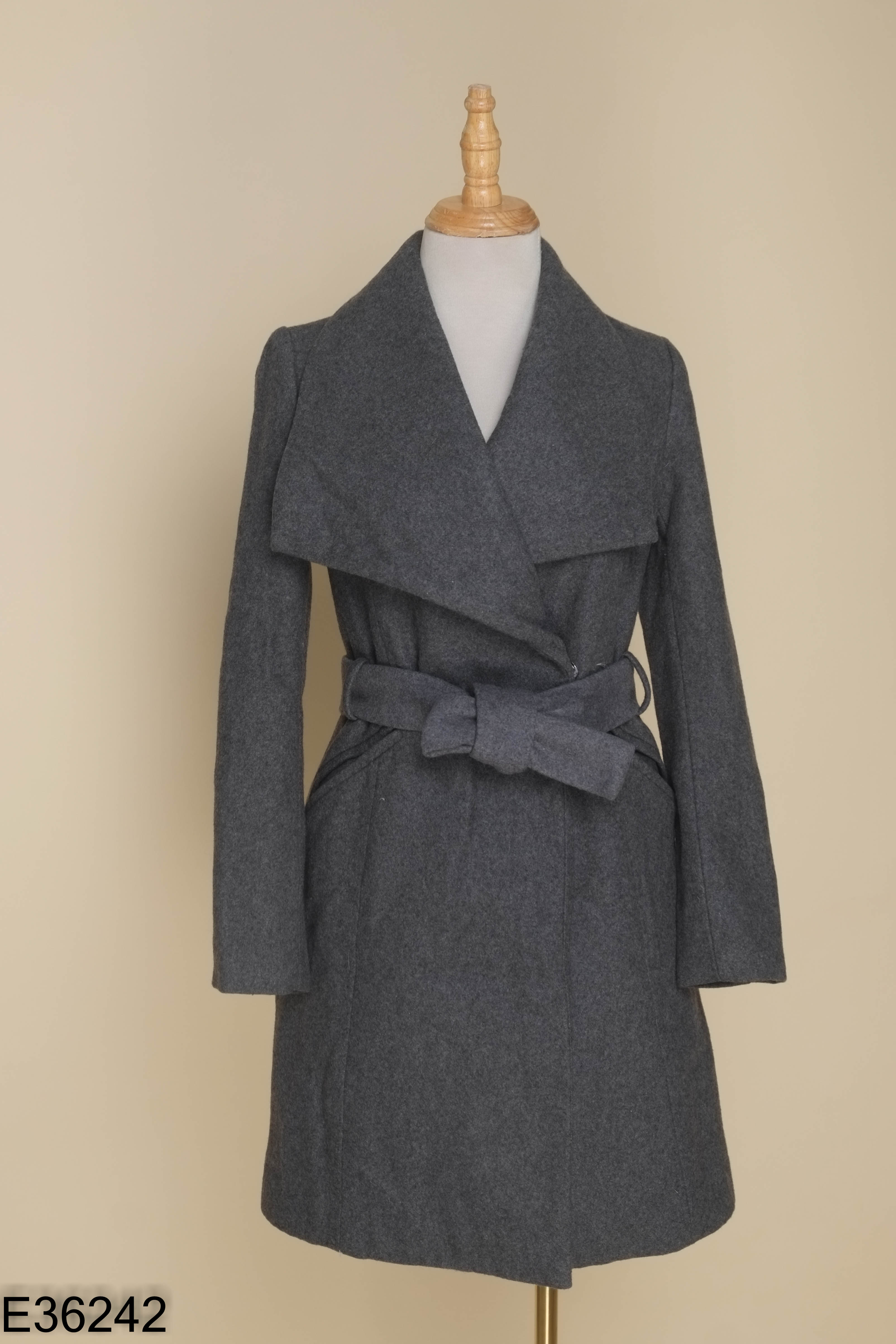 Áo khoác ADORE DRESS xám dạ dài