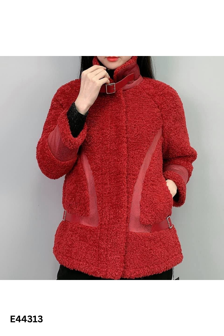 Áo khoác len lông cừu đỏ