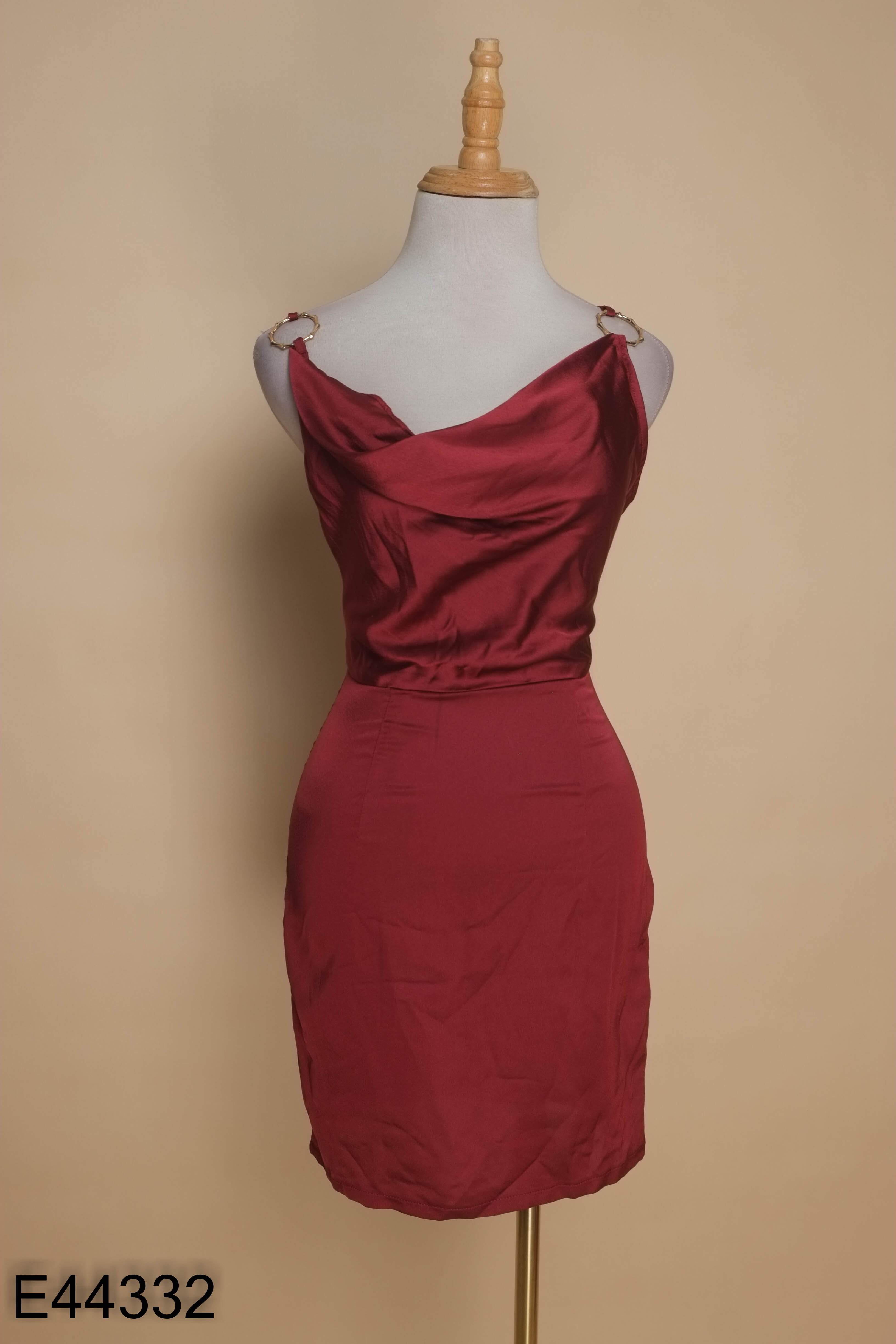 Váy ngủ đỏ PRETTY lụa ôm body