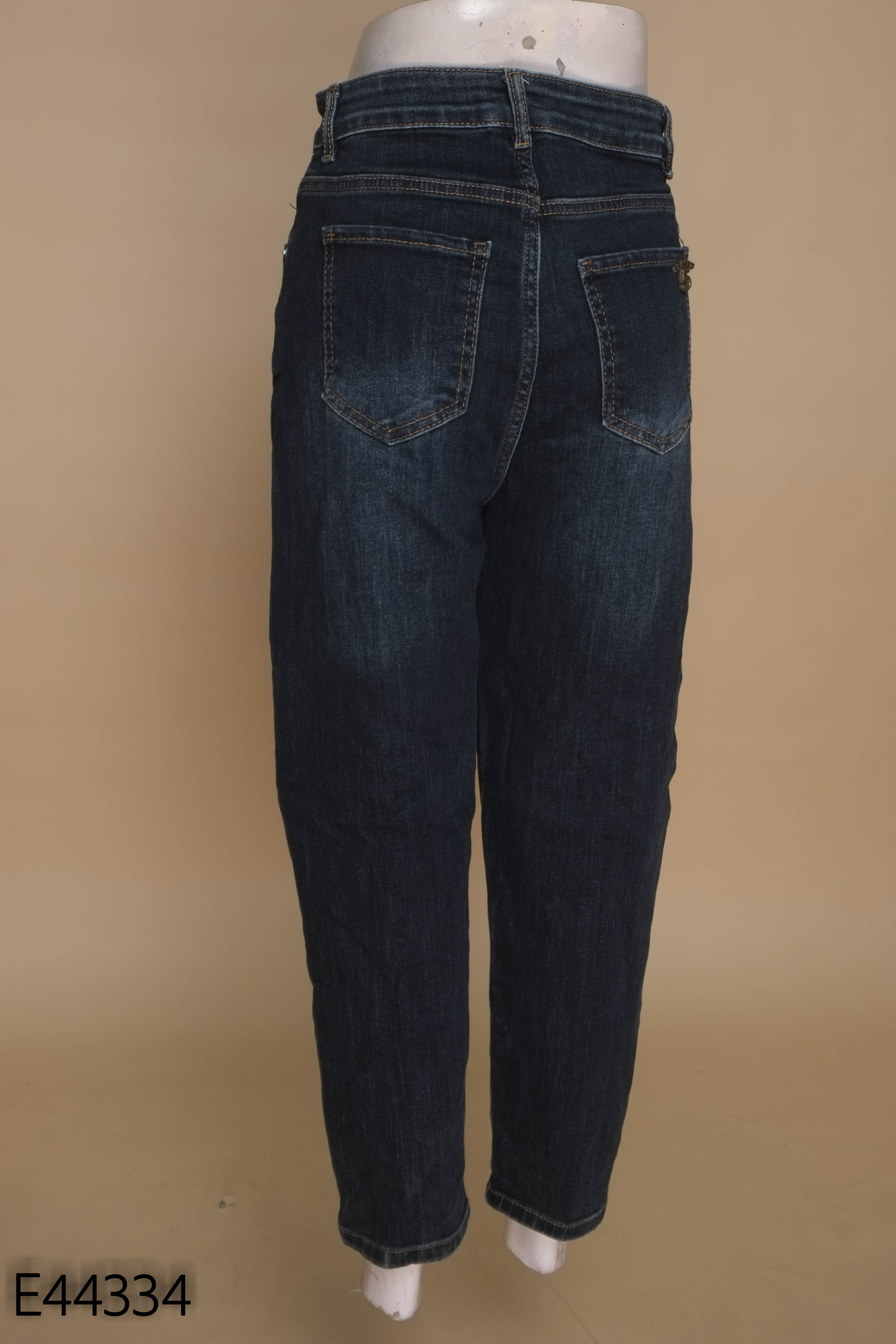 Quần jeans xanh đen trơn suông