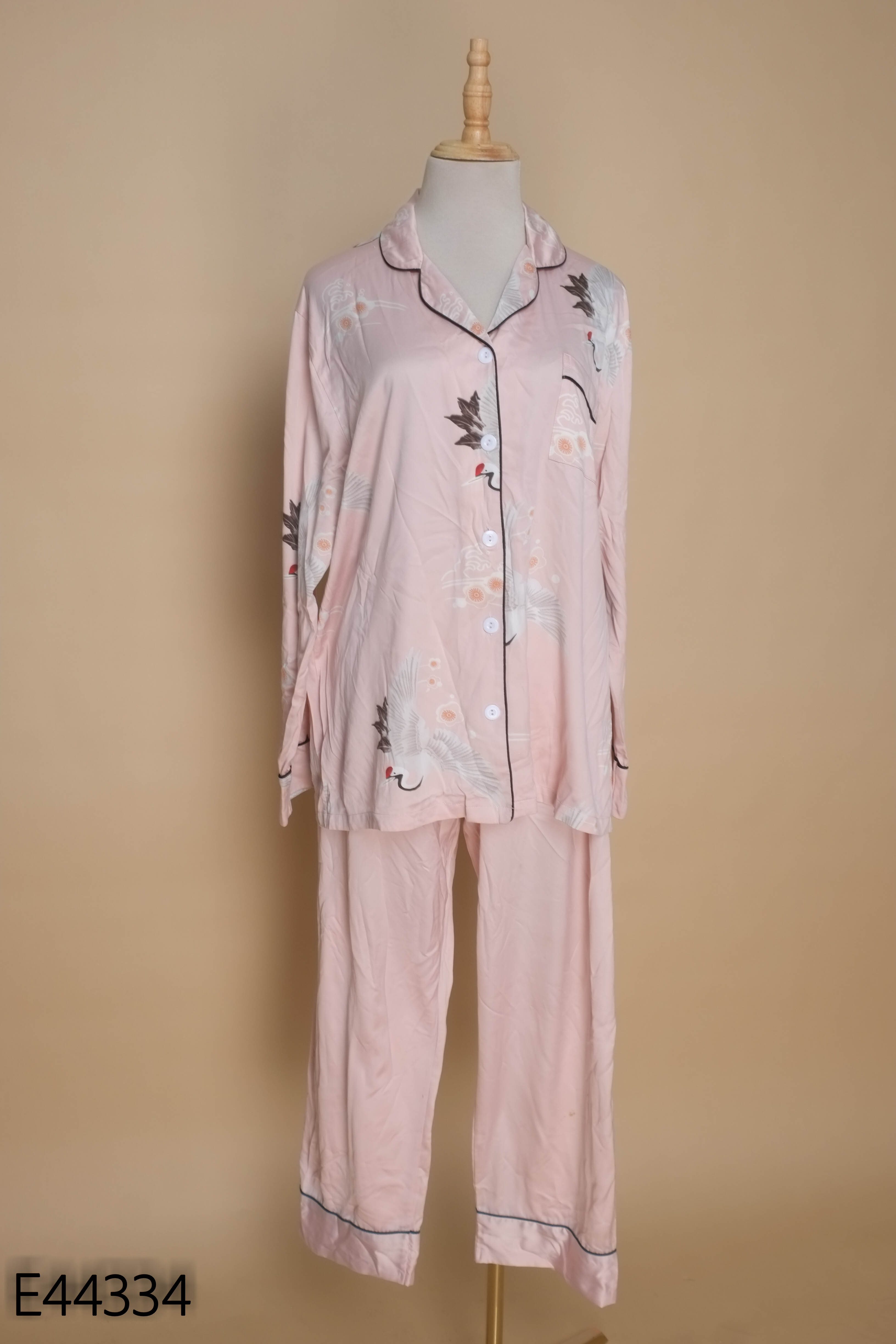 Set Pijama hồng họa tiết trắng đen