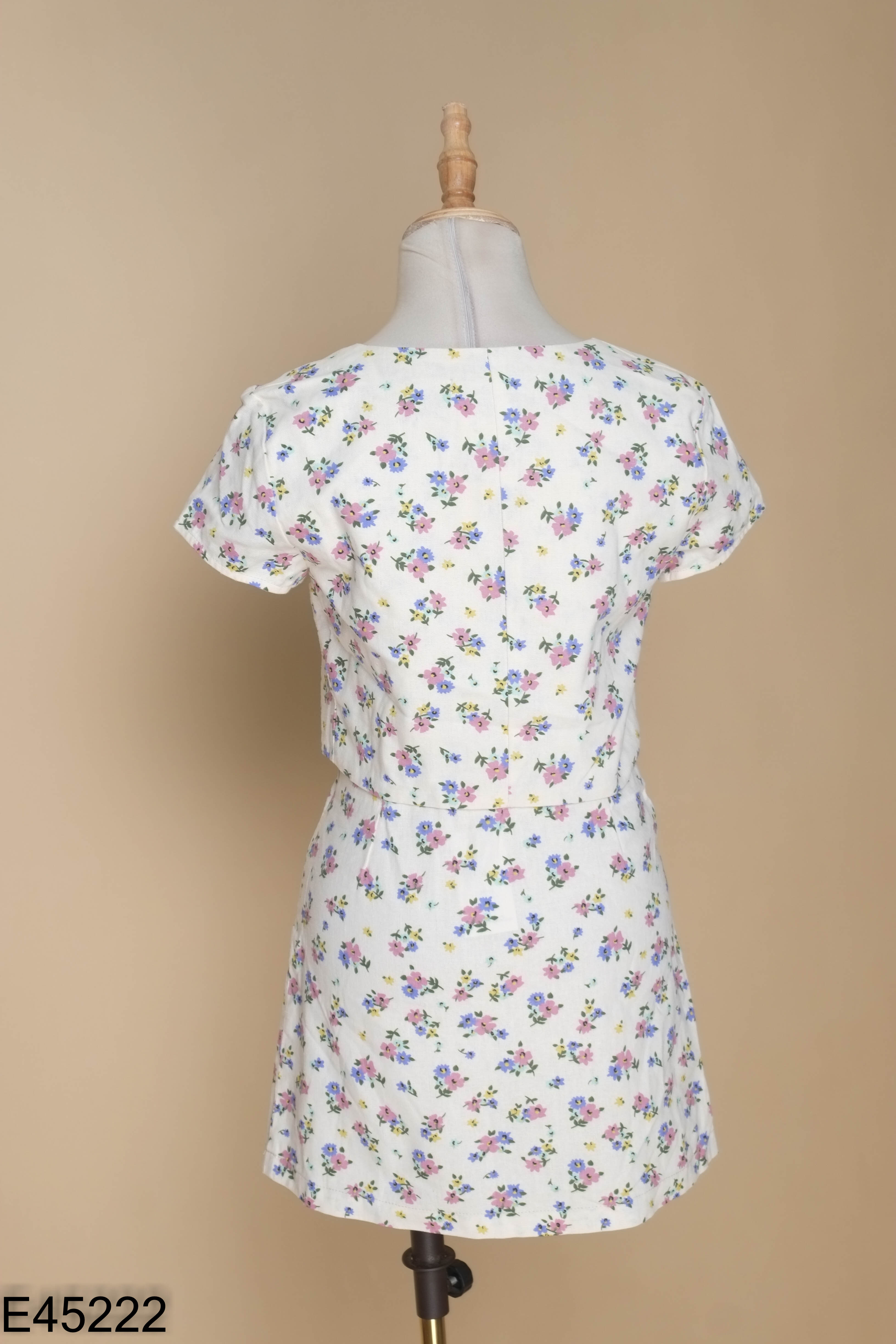 NEWTAG Set Áo linen ZARA be hoa + chân váy (XUẤT)