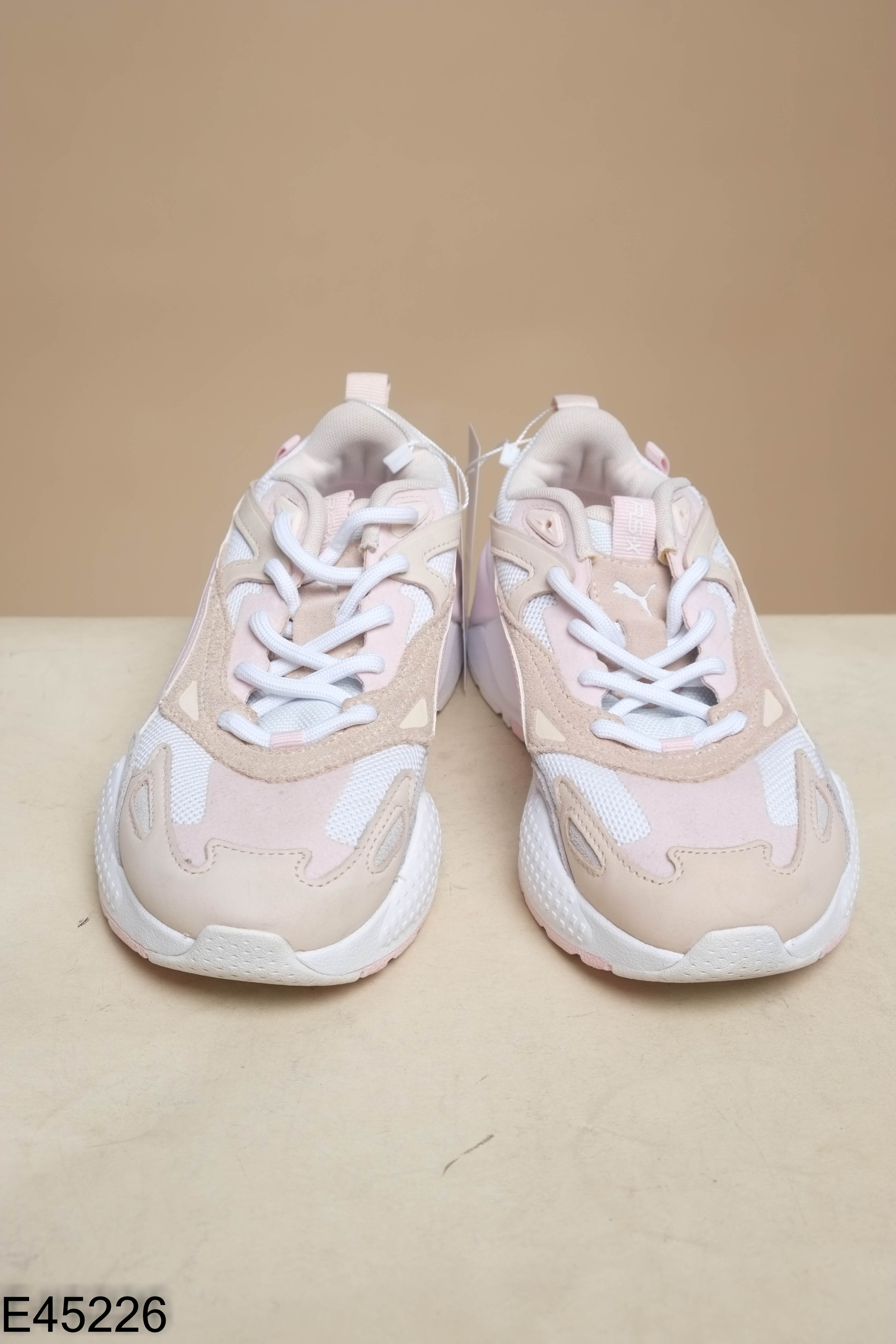 Giày thể thao PUMA be phối hồng