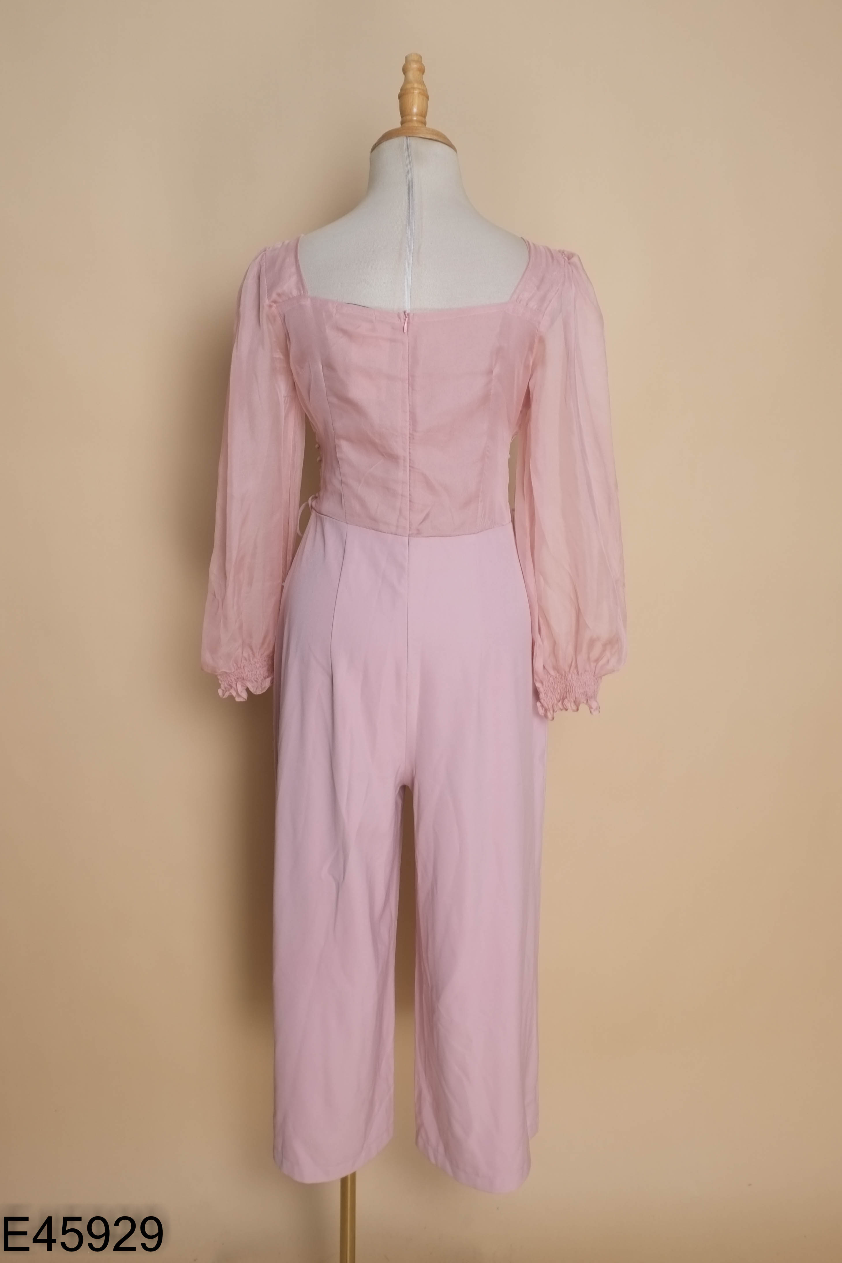Jumpsuits CHAT hồng cổ vuông