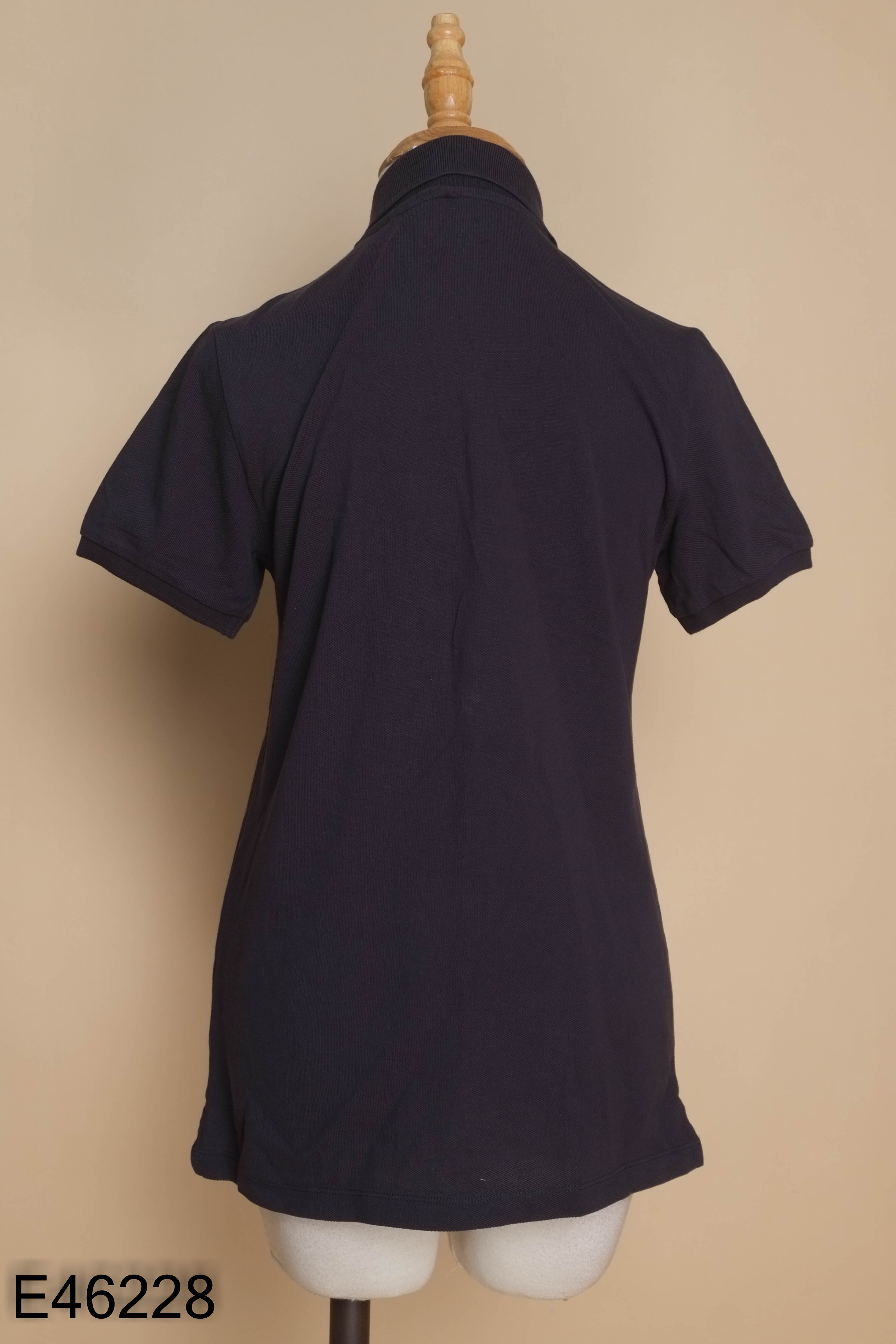 Áo UNIQLO xanh than cổ polo