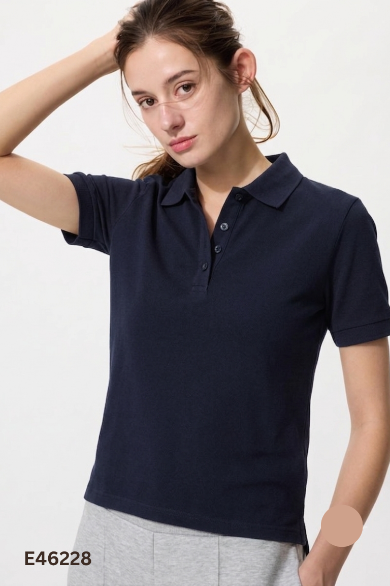 Áo UNIQLO xanh than cổ polo