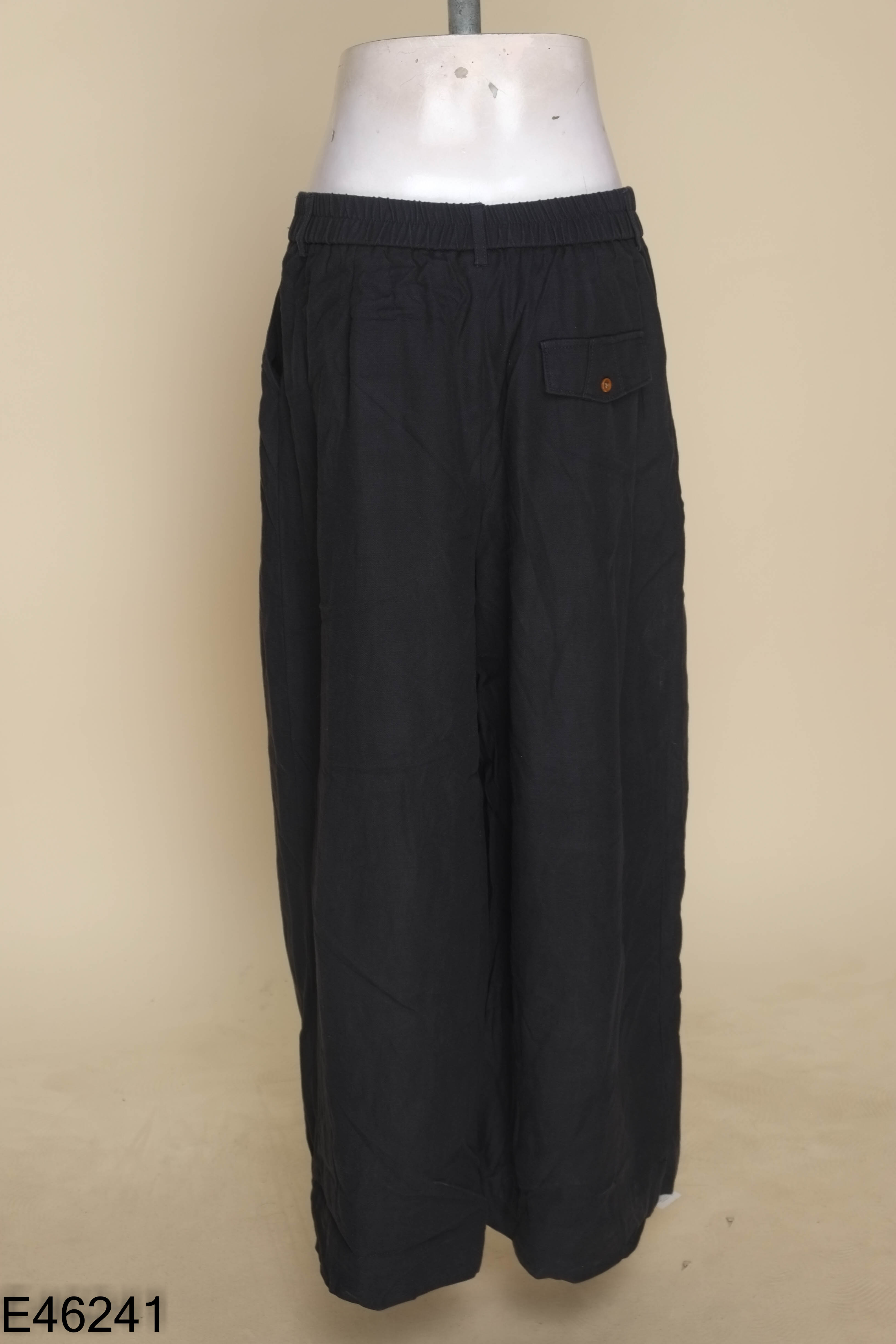 Quần culottes ACC đen