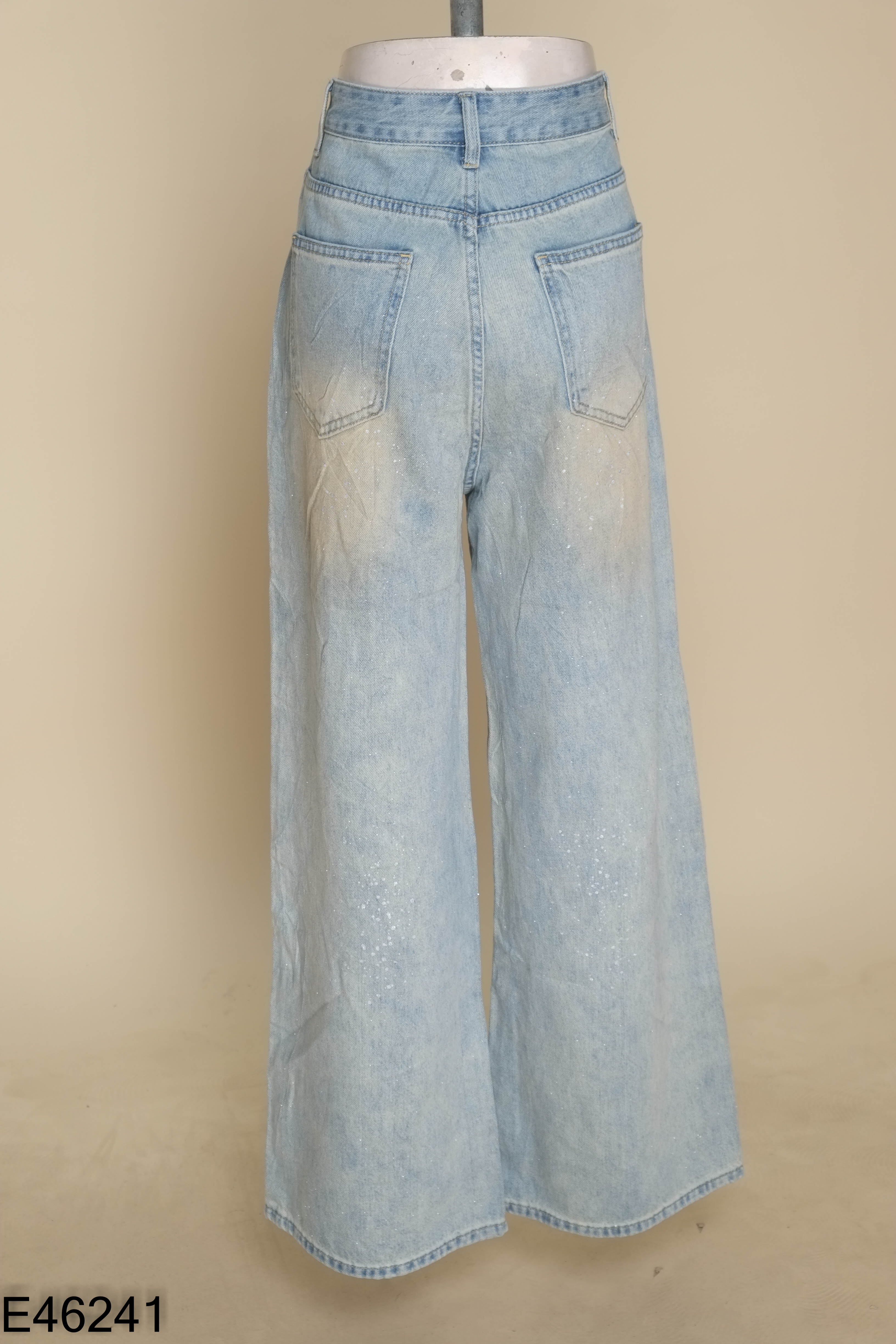 Quần jeans xanh kim tuyến