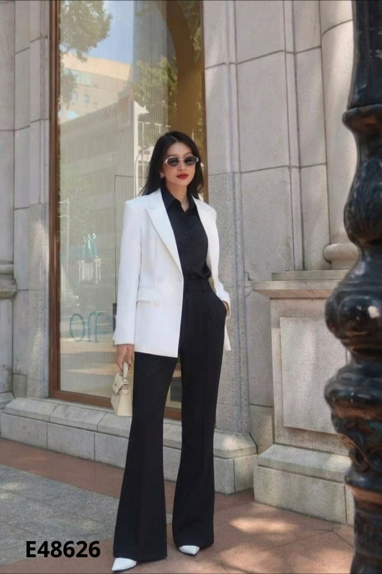 Quần đen HUONG BOUTIQUE loe xẻ gấu
