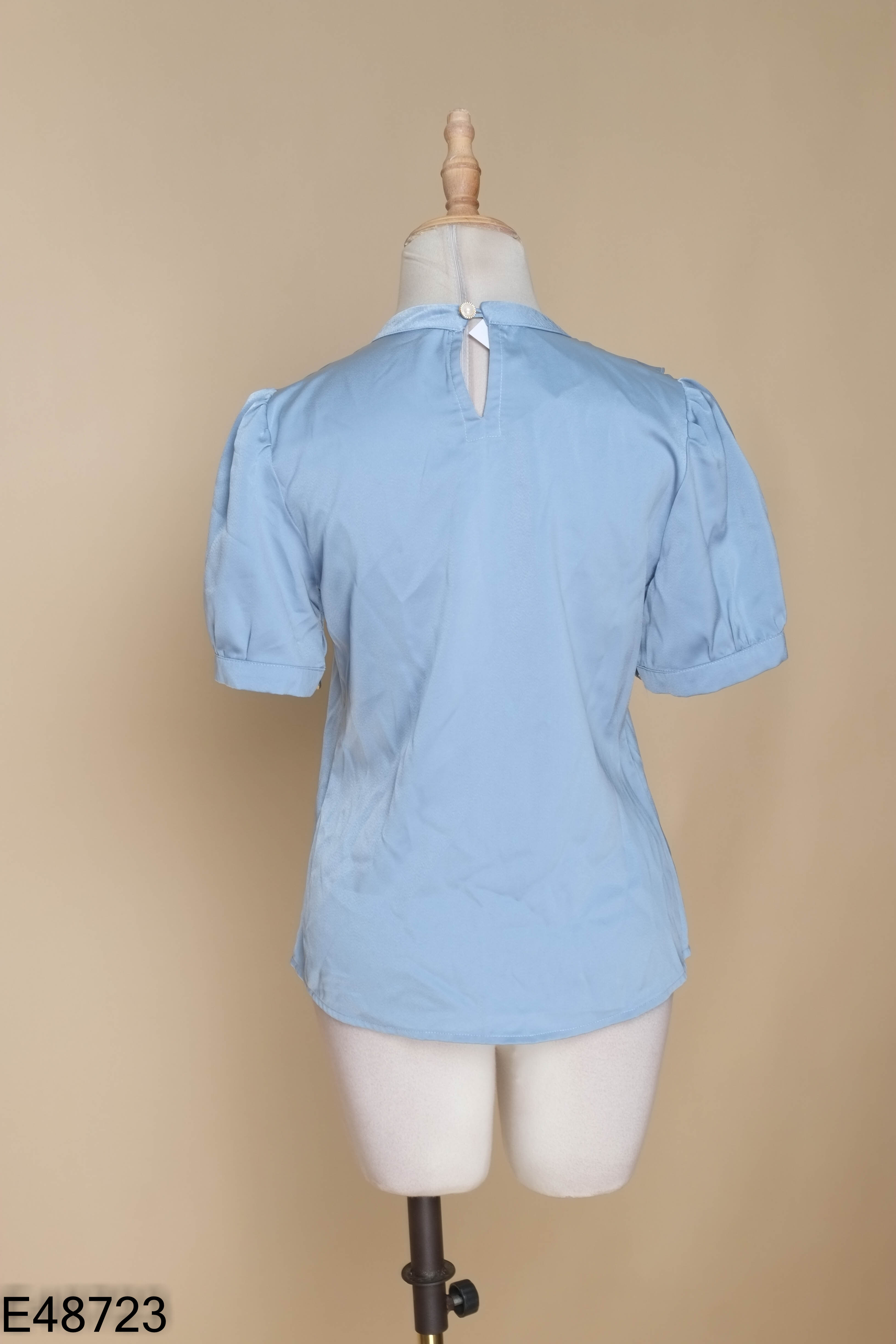 Áo COCO KEIRA lụa xanh