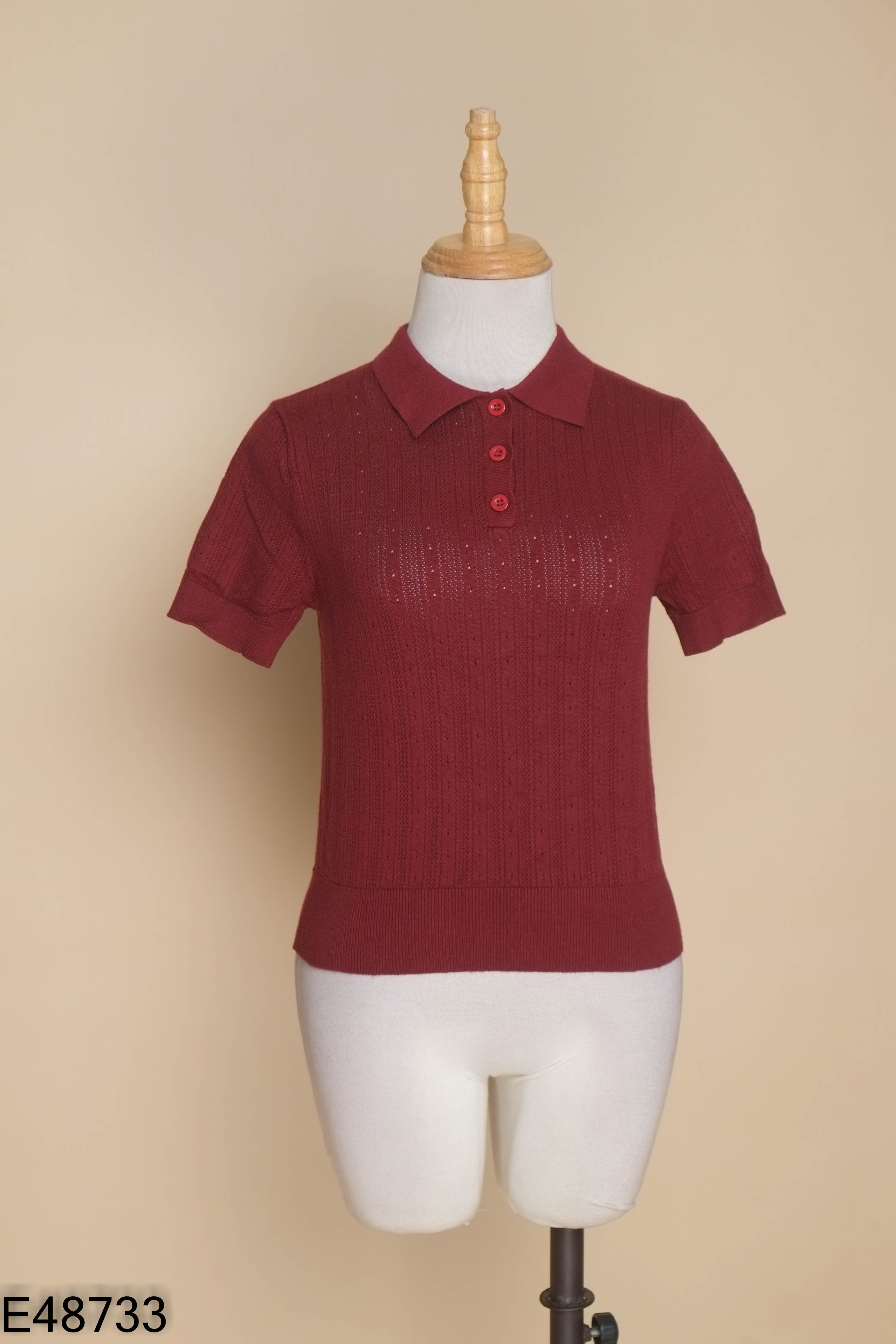 Áo polo đỏ cộc tay