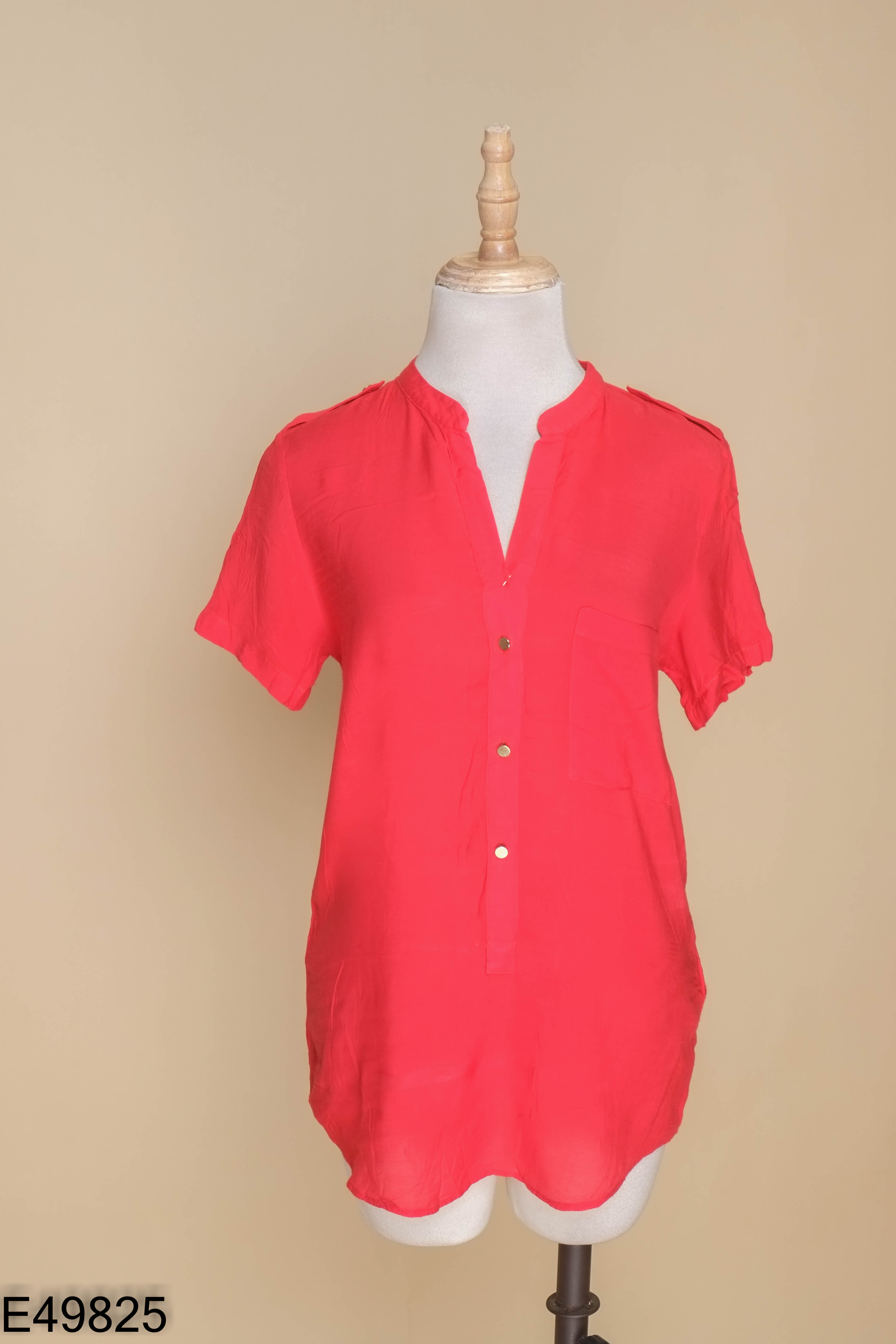 Áo kiểu đỏ cúc ZARA