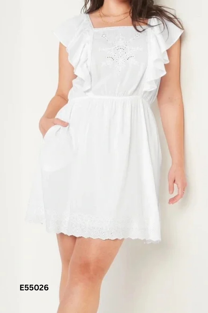 Váy OLD NAVY trắng phối ren