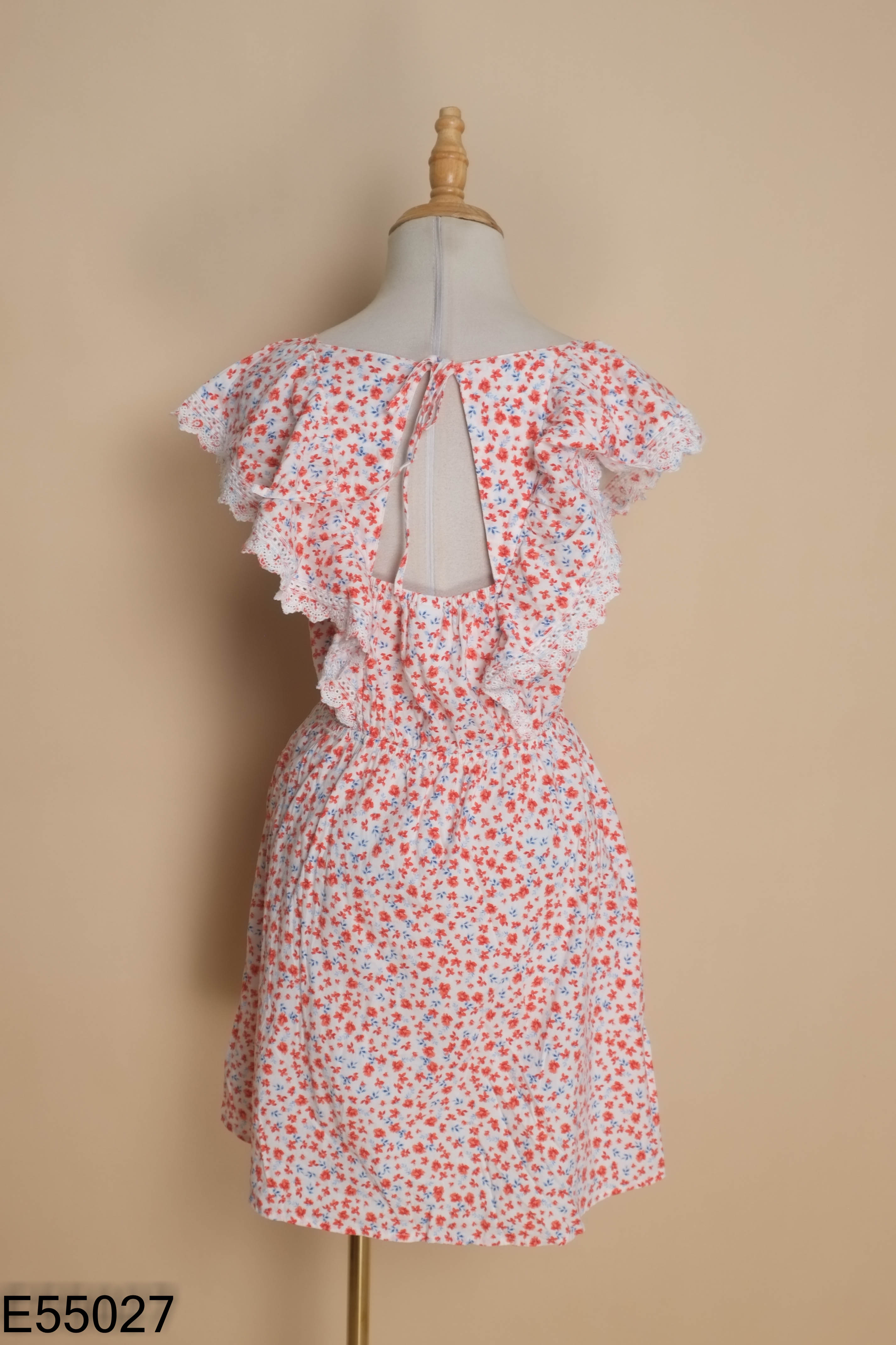 Váy OLD NAVY be họa tiết đỏ