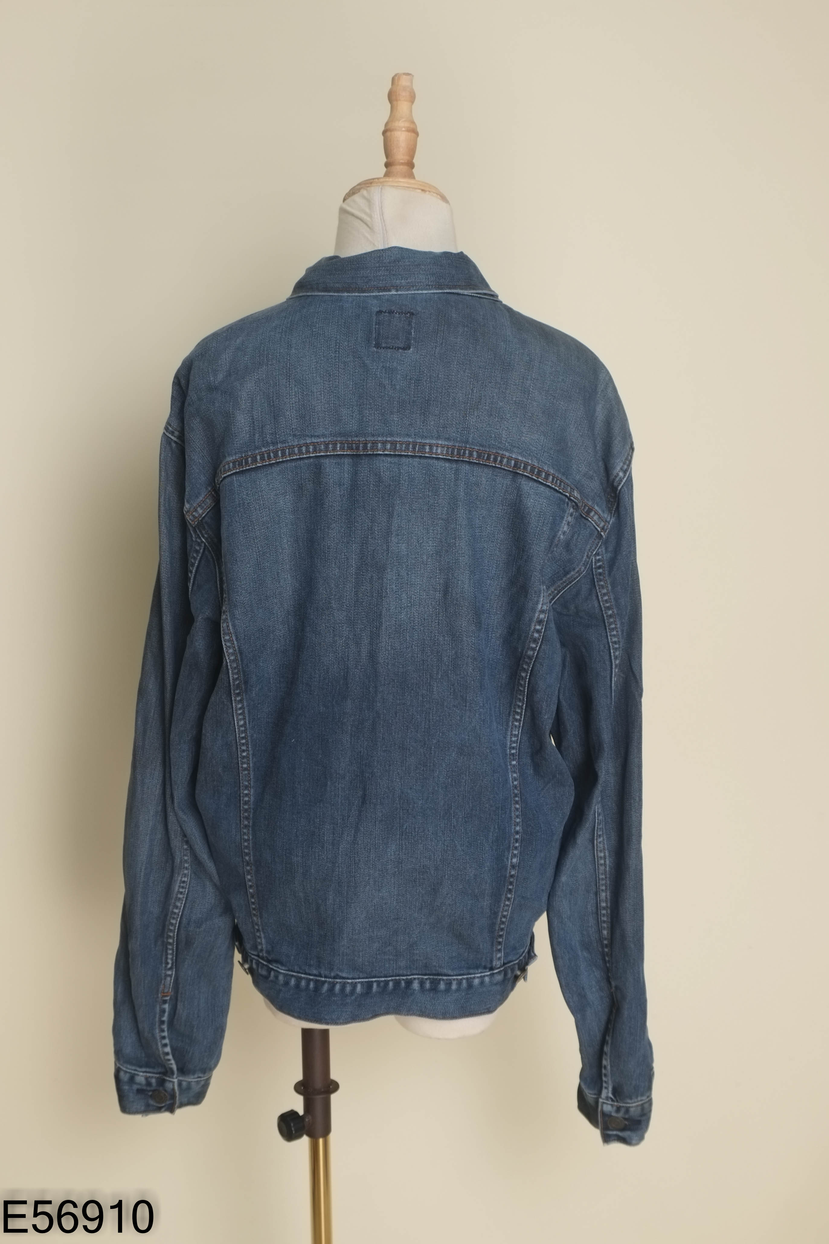 Áo jeans xanh GAP trơn phối túi