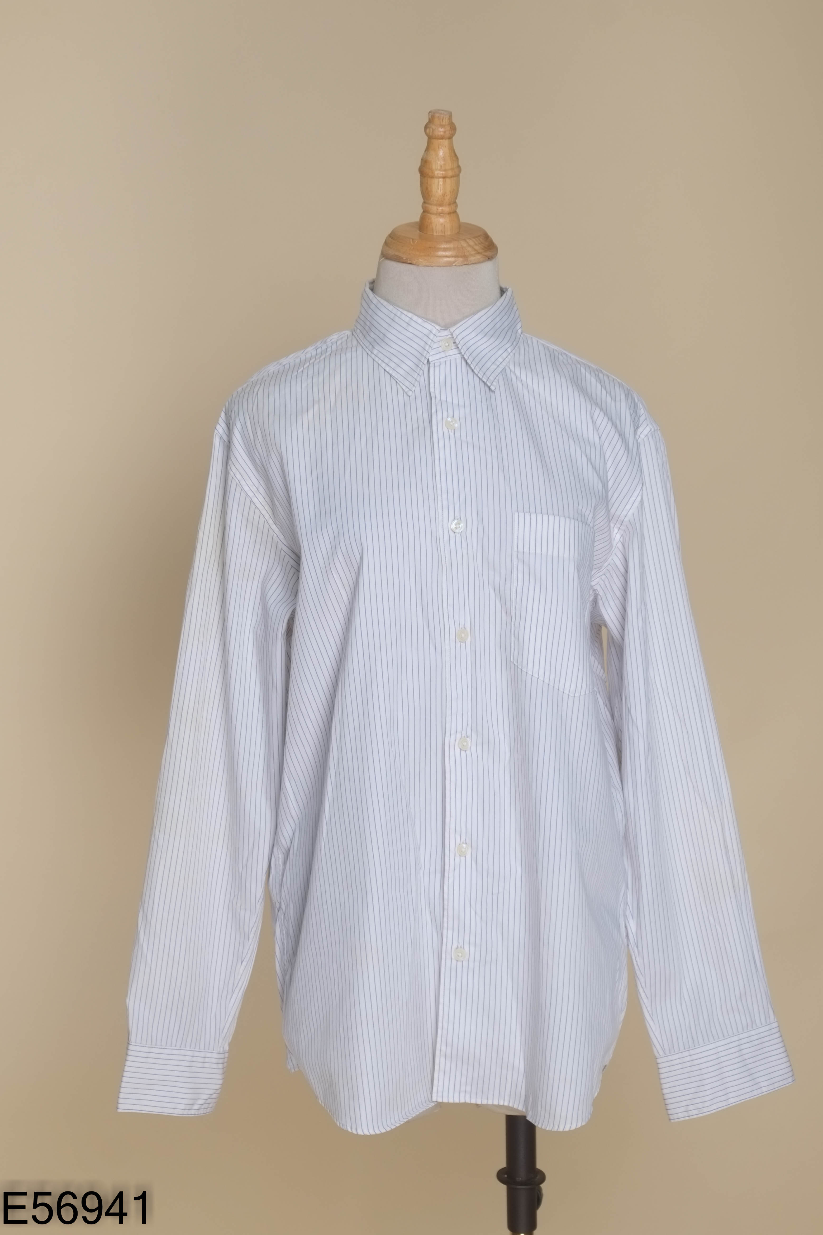 Áo sơ mi UNIQLO trắng kẻ