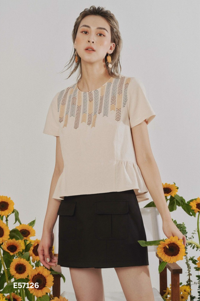 Áo ADORE DRESS be thêu họa tiết