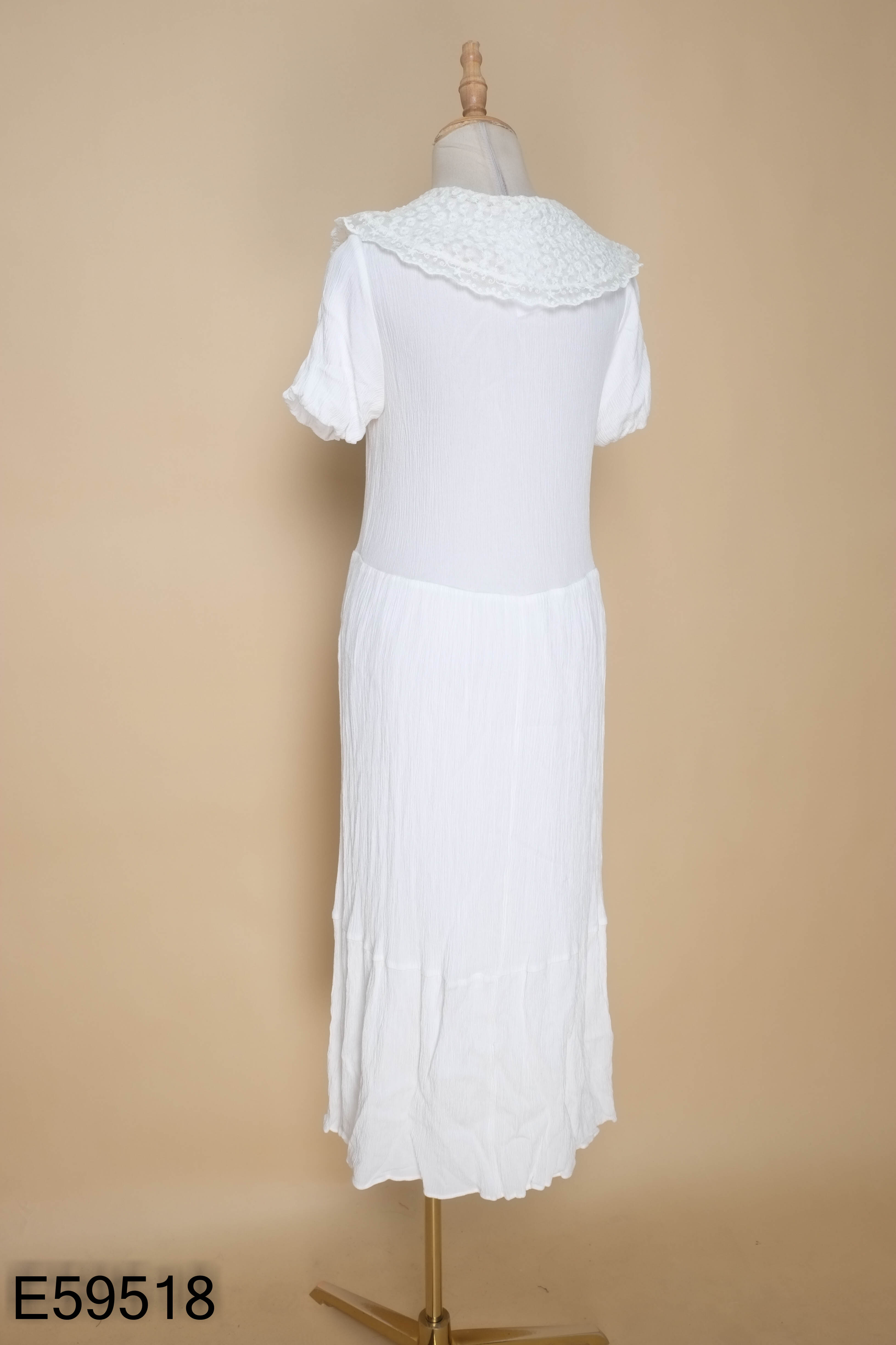 Váy đũi trắng ZARA phối cổ ren