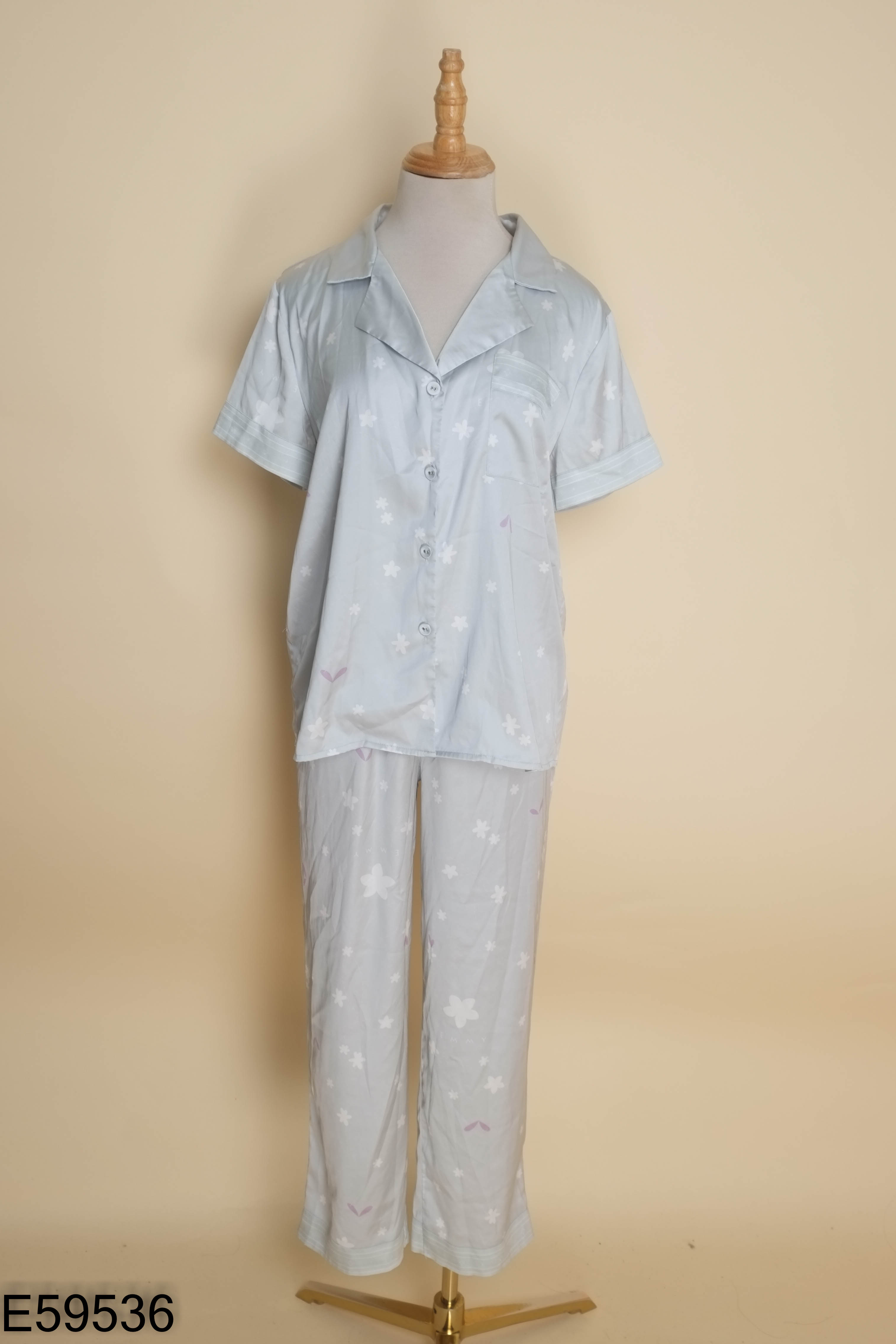 Set ngủ lụa xanh EMMY+quần