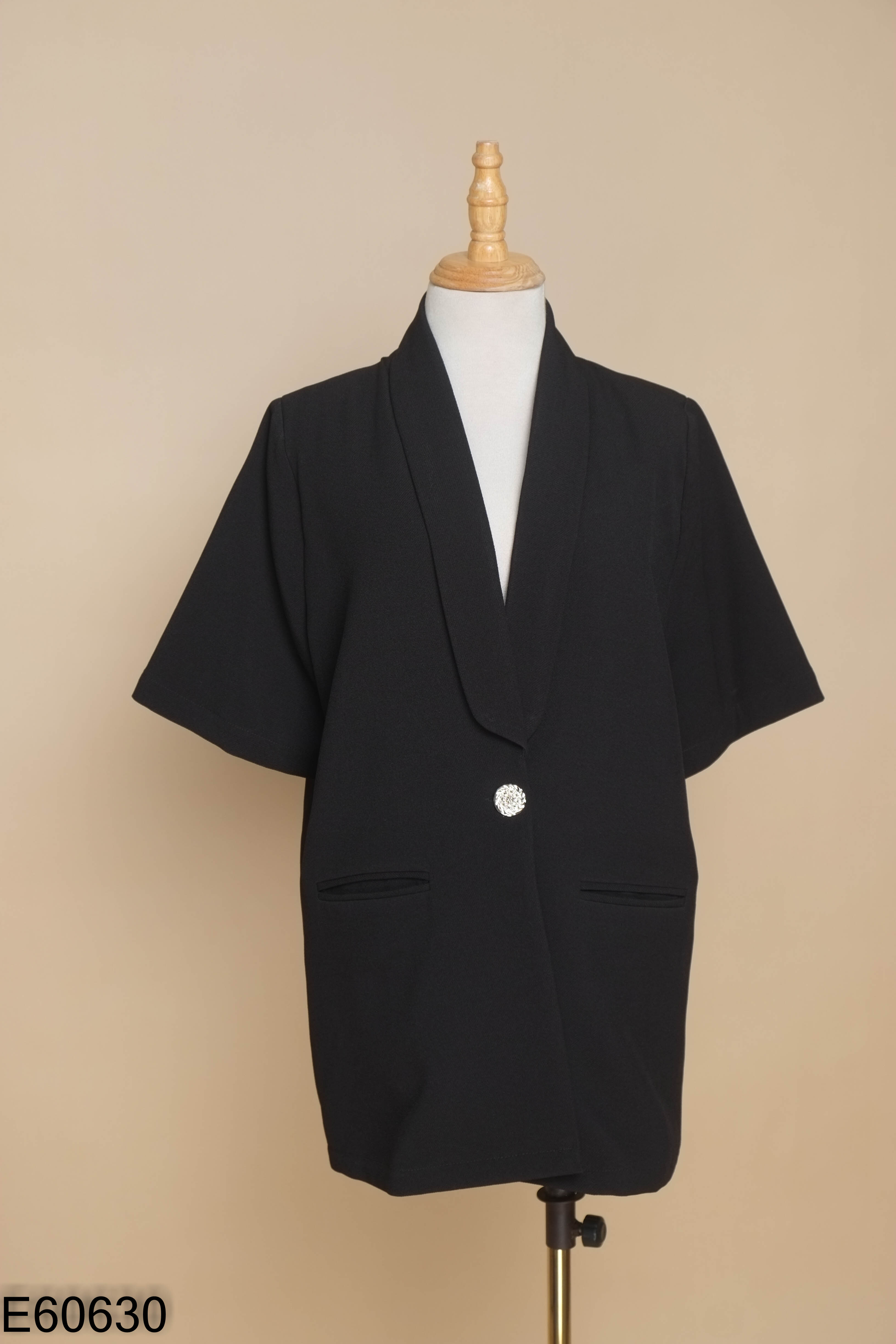 NEWTAG Áo BIMI cổ vest đen