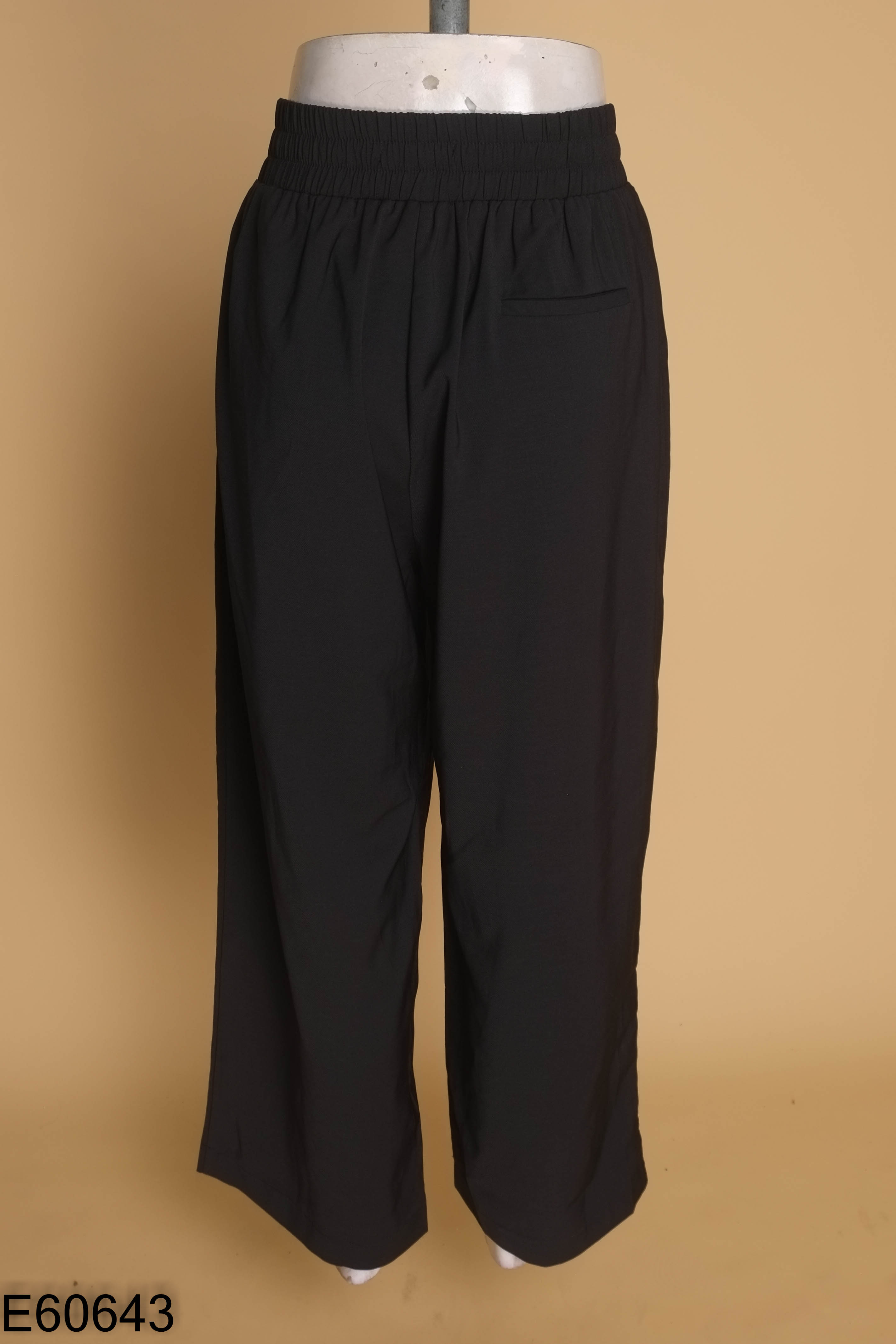 Quần vải đen TOPSHOP trơn suông