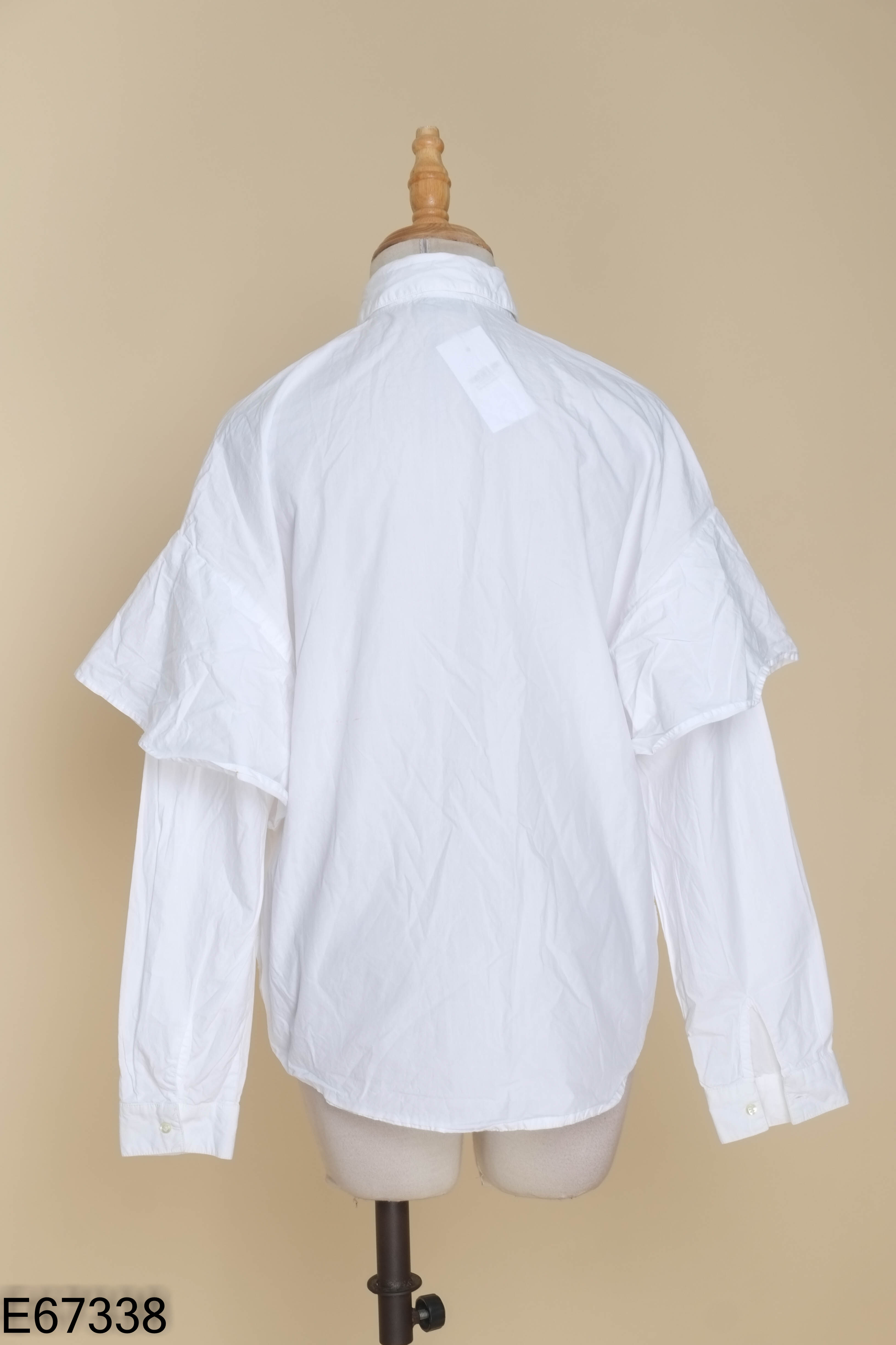 Áo sơ mi trắng PULL&BEAR trơn