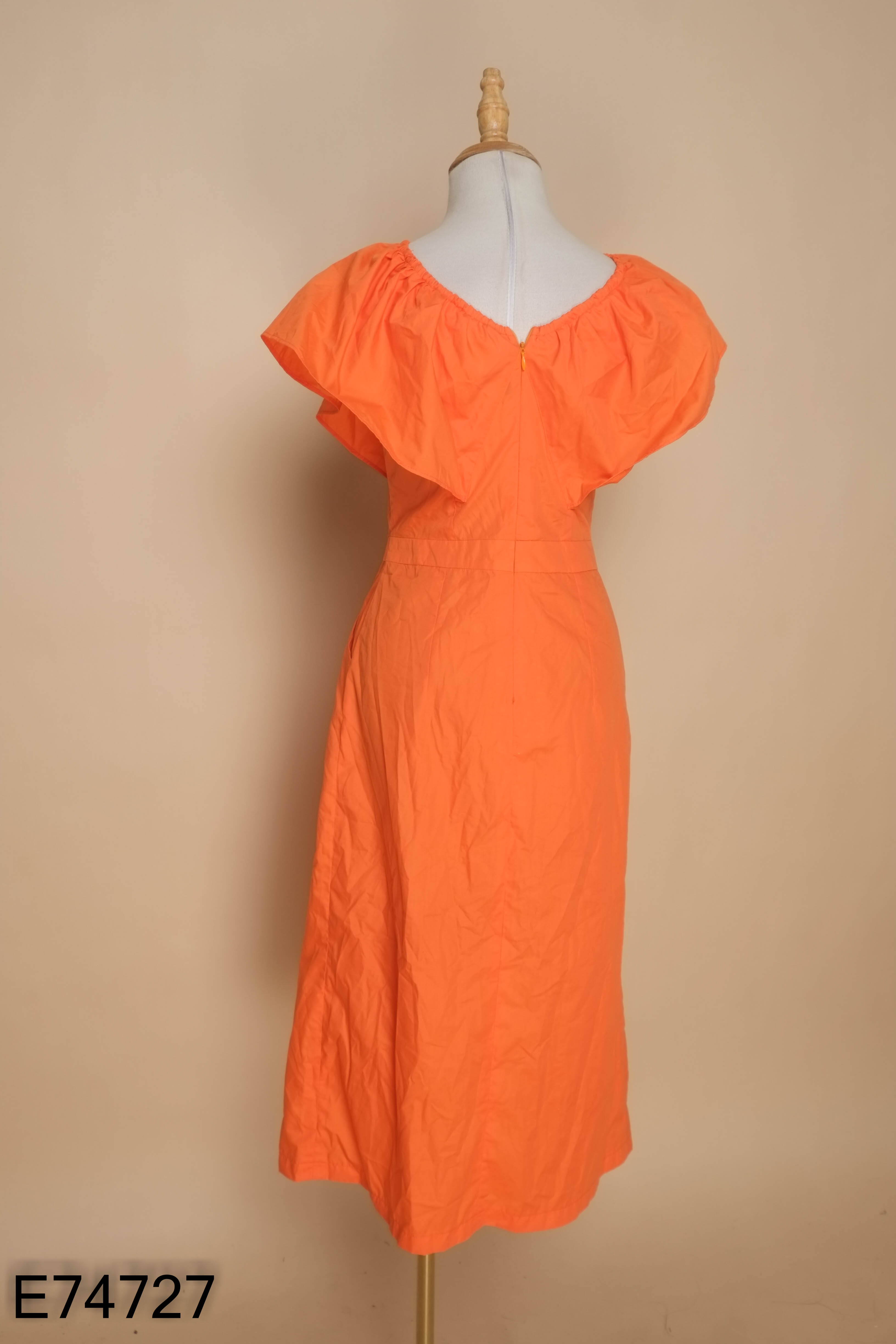 Váy cam phối chun cổ