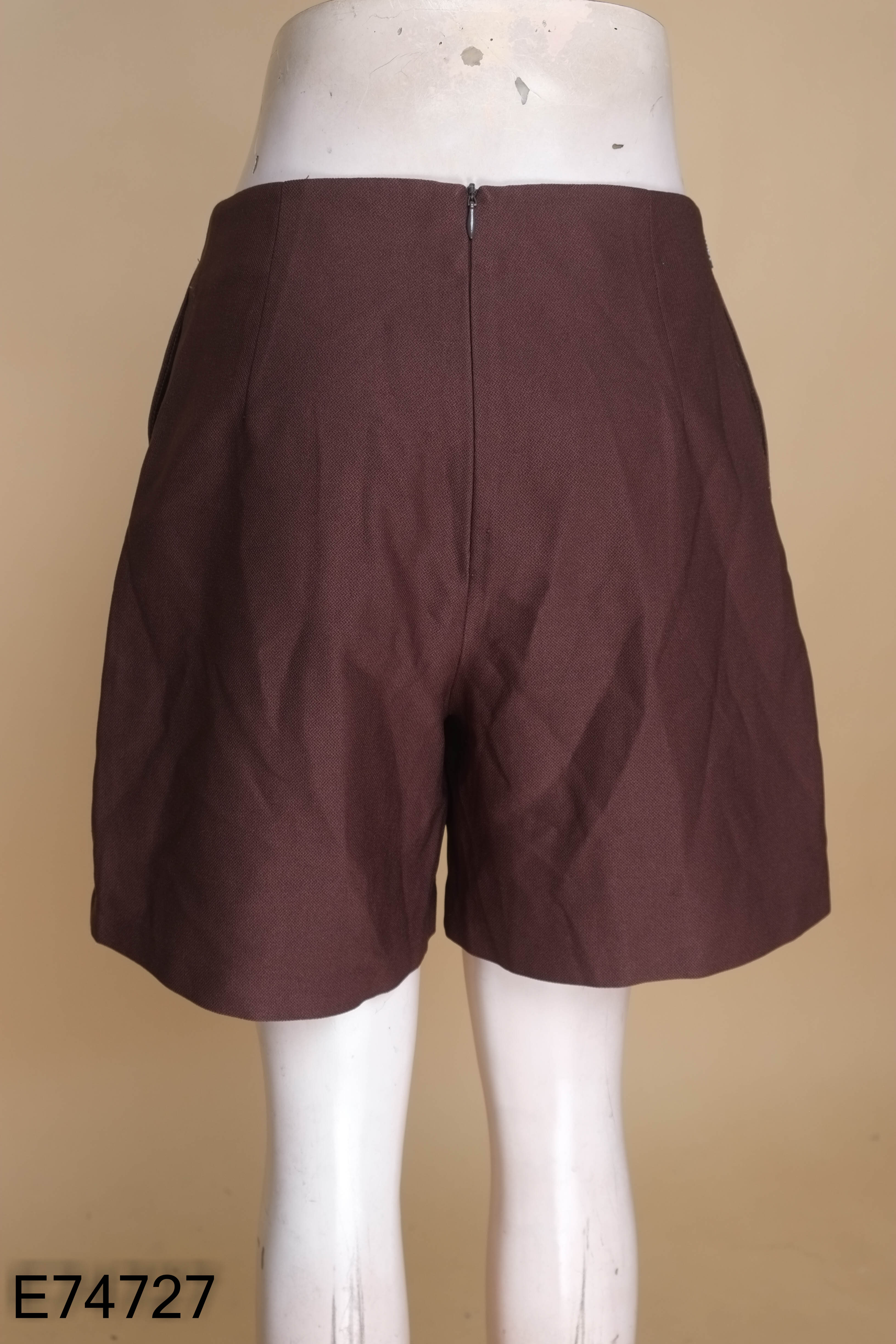 Quần shorts YODY nâu