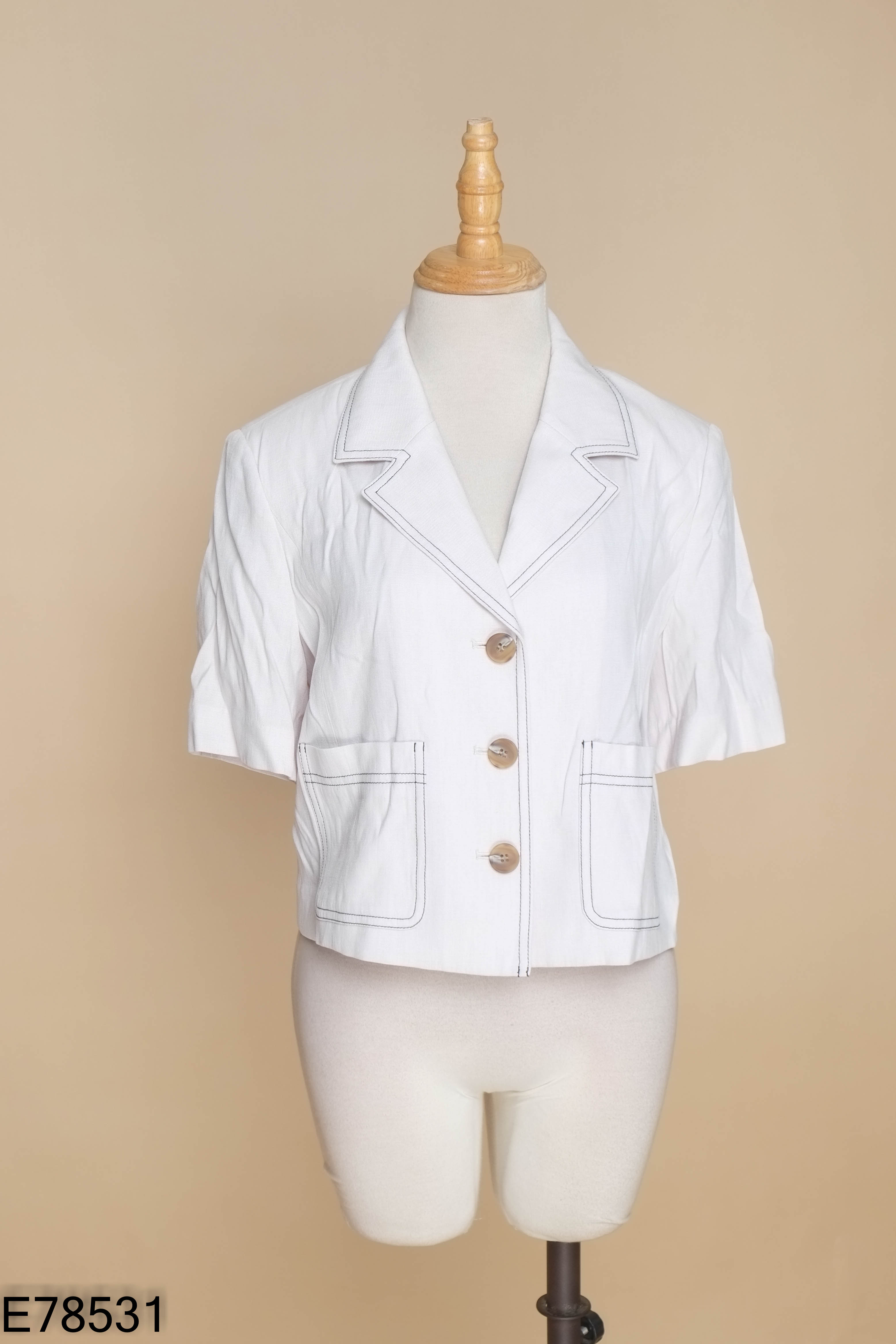 Áo be MIXXO chỉ đen
