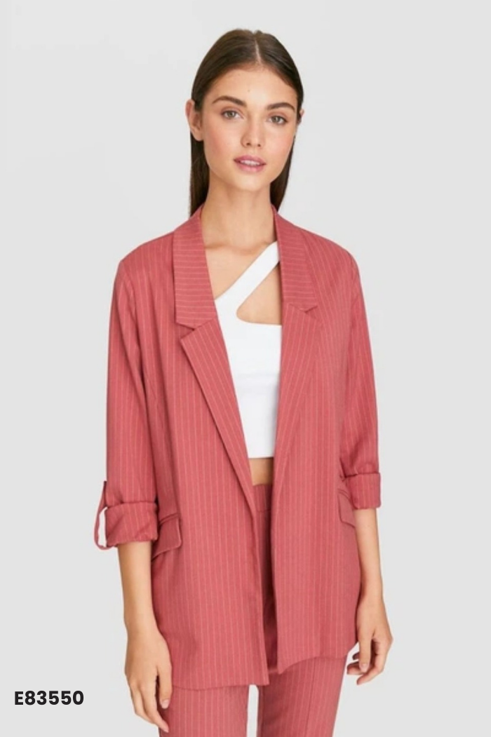 Áo blazers STRADIVARIUS đỏ kẻ