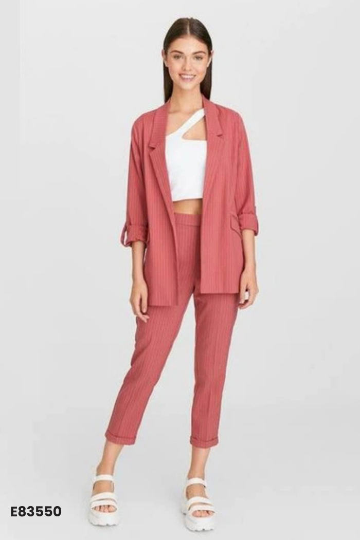 Áo blazers STRADIVARIUS đỏ kẻ