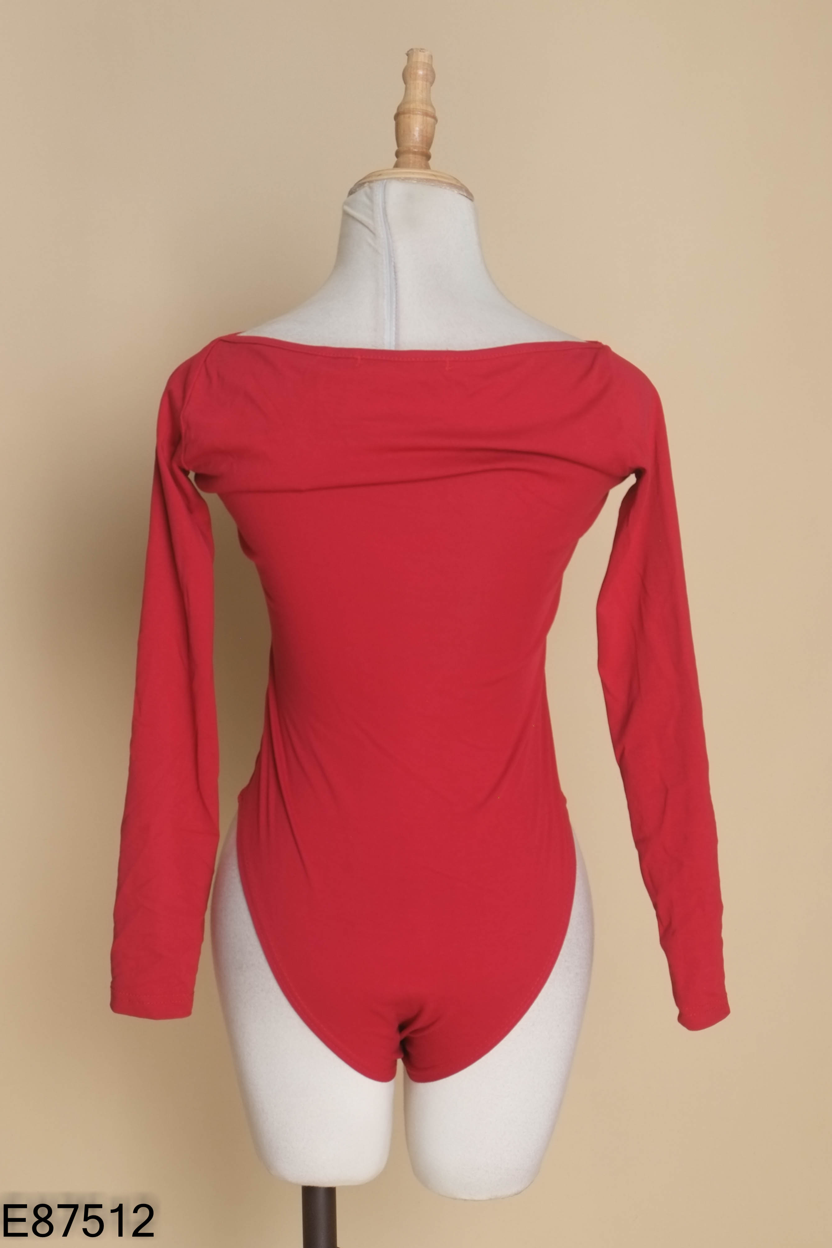 Jumpsuits đỏ