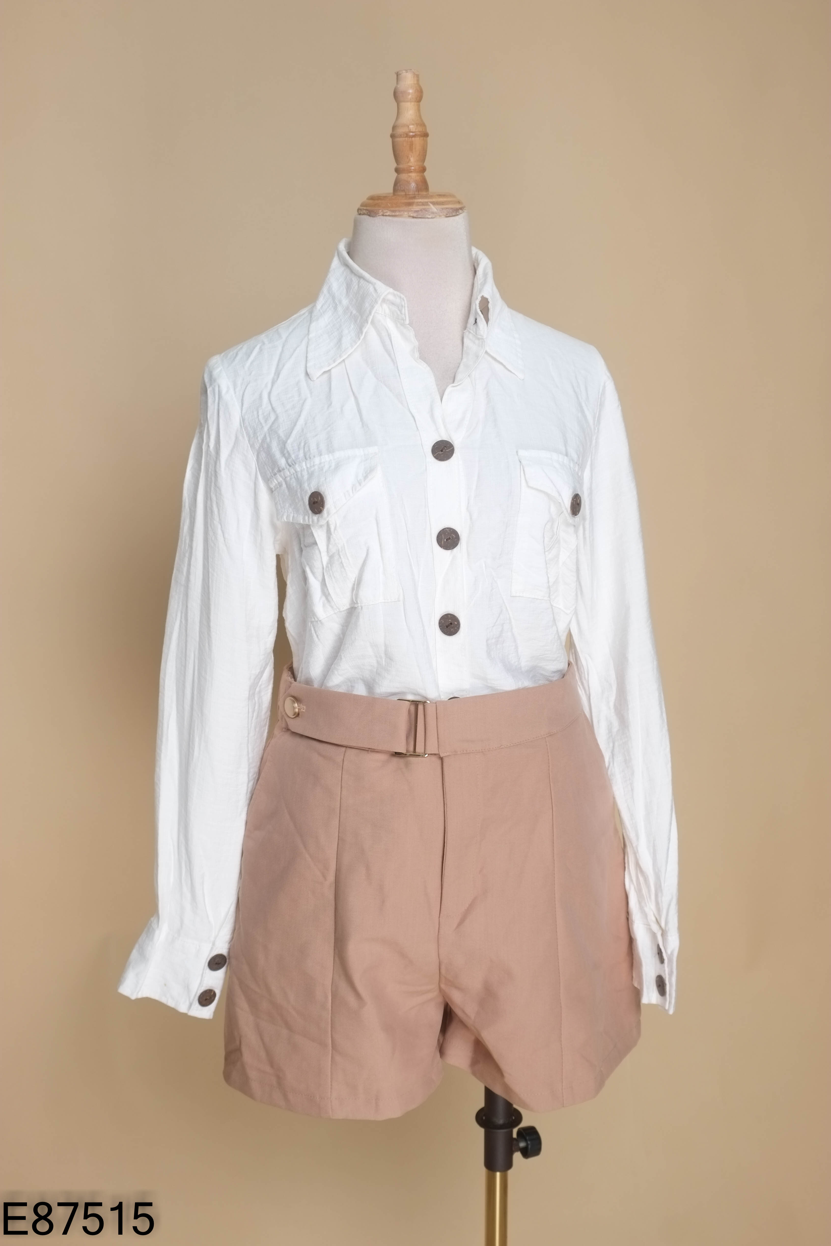 Set Áo sơ mi đũi trắng + quần shorts