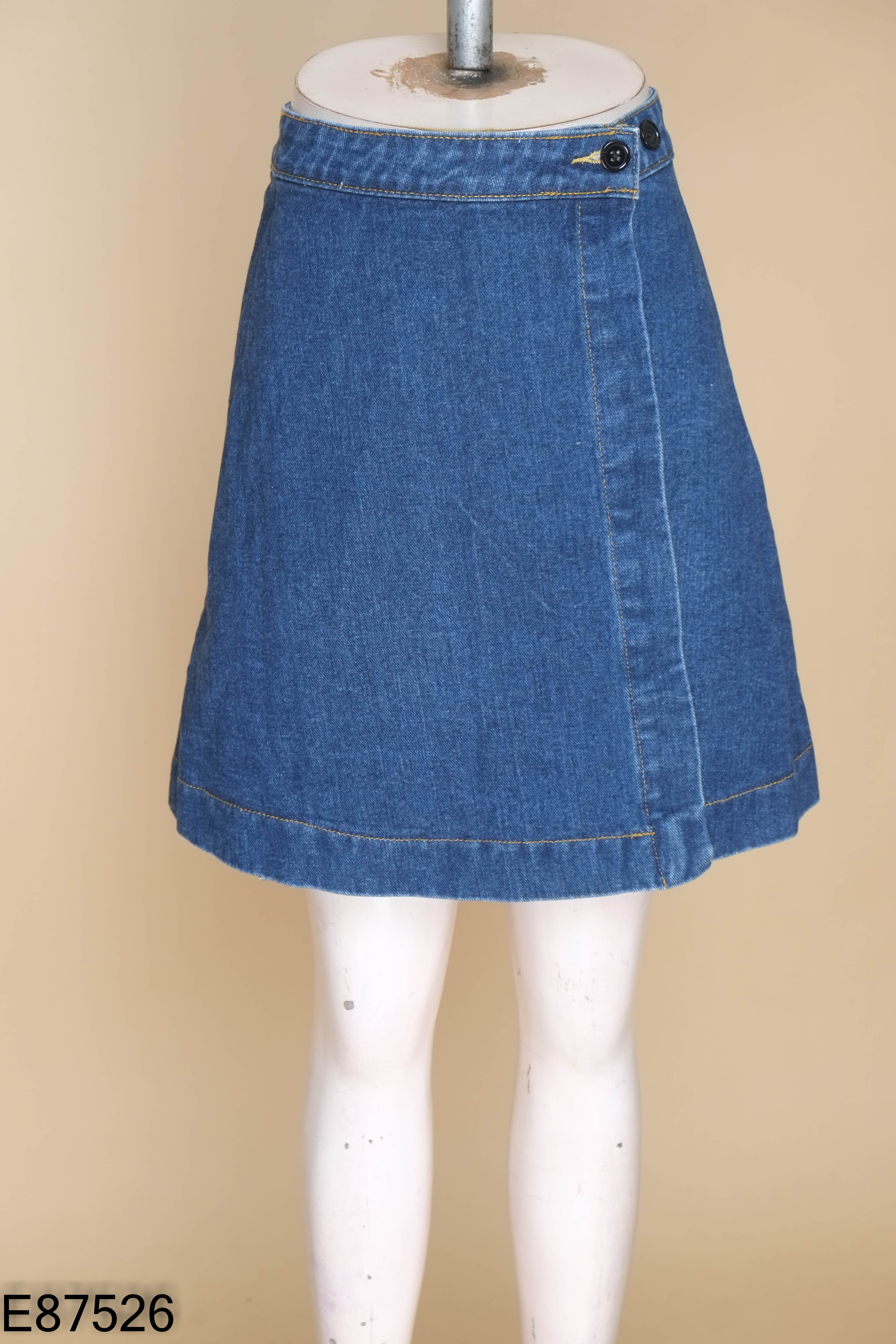 Chân váy jeans xanh vạt