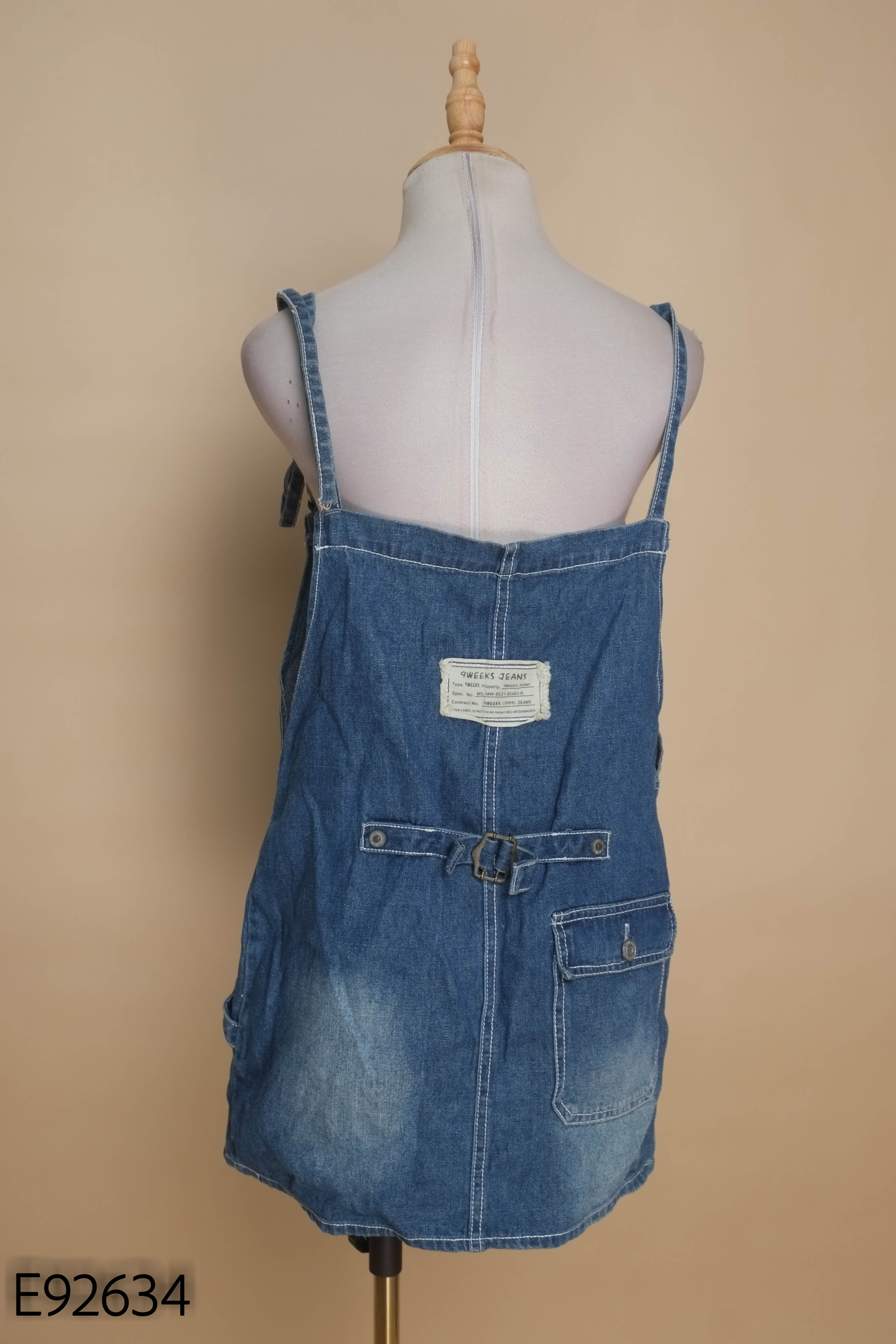 Jumpsuit Yếm jeans xanh suông ngắn