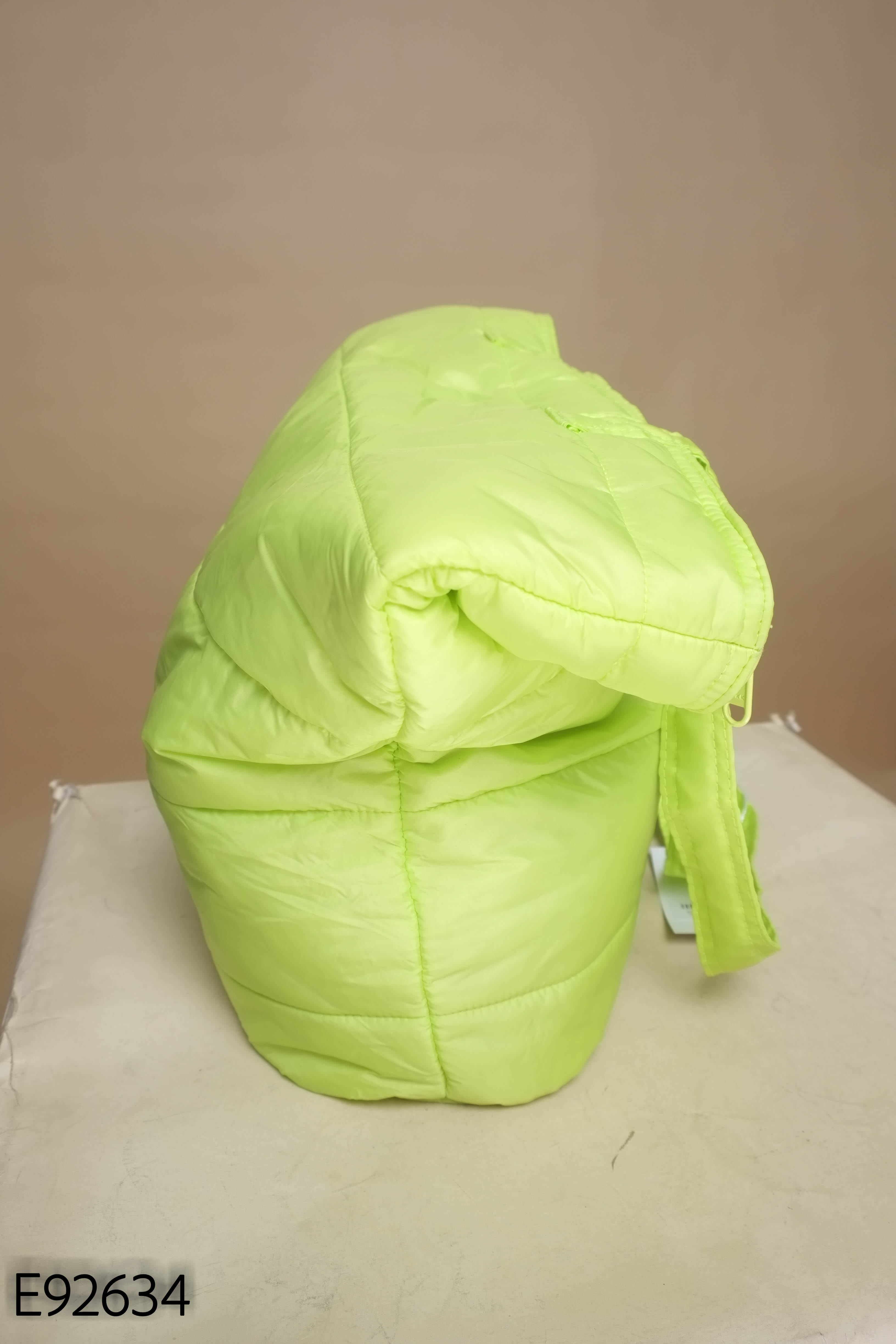 Túi xách phao xanh neon trơn