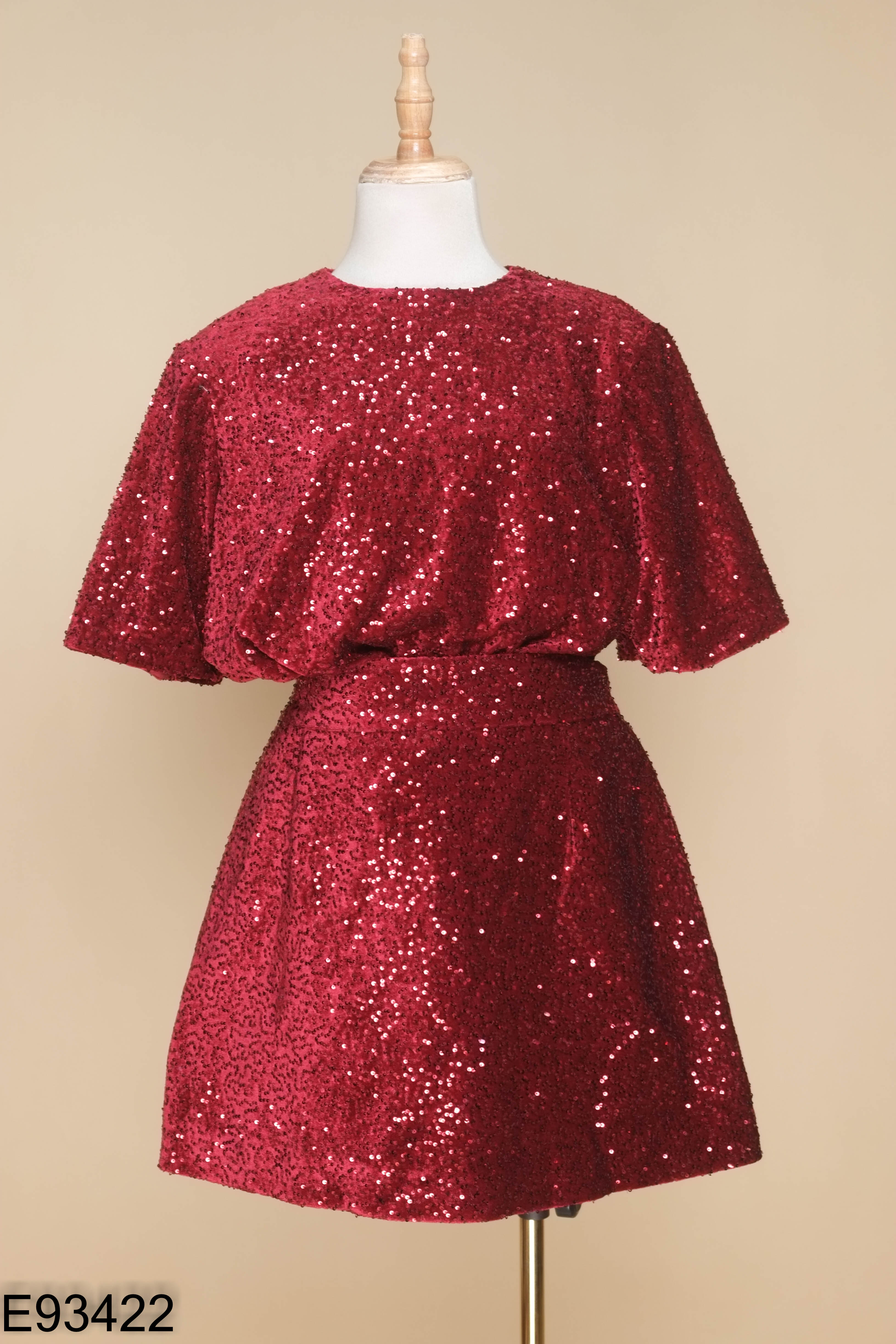 Set Áo nhung đỏ MY WAY mix sequin + Chân váy