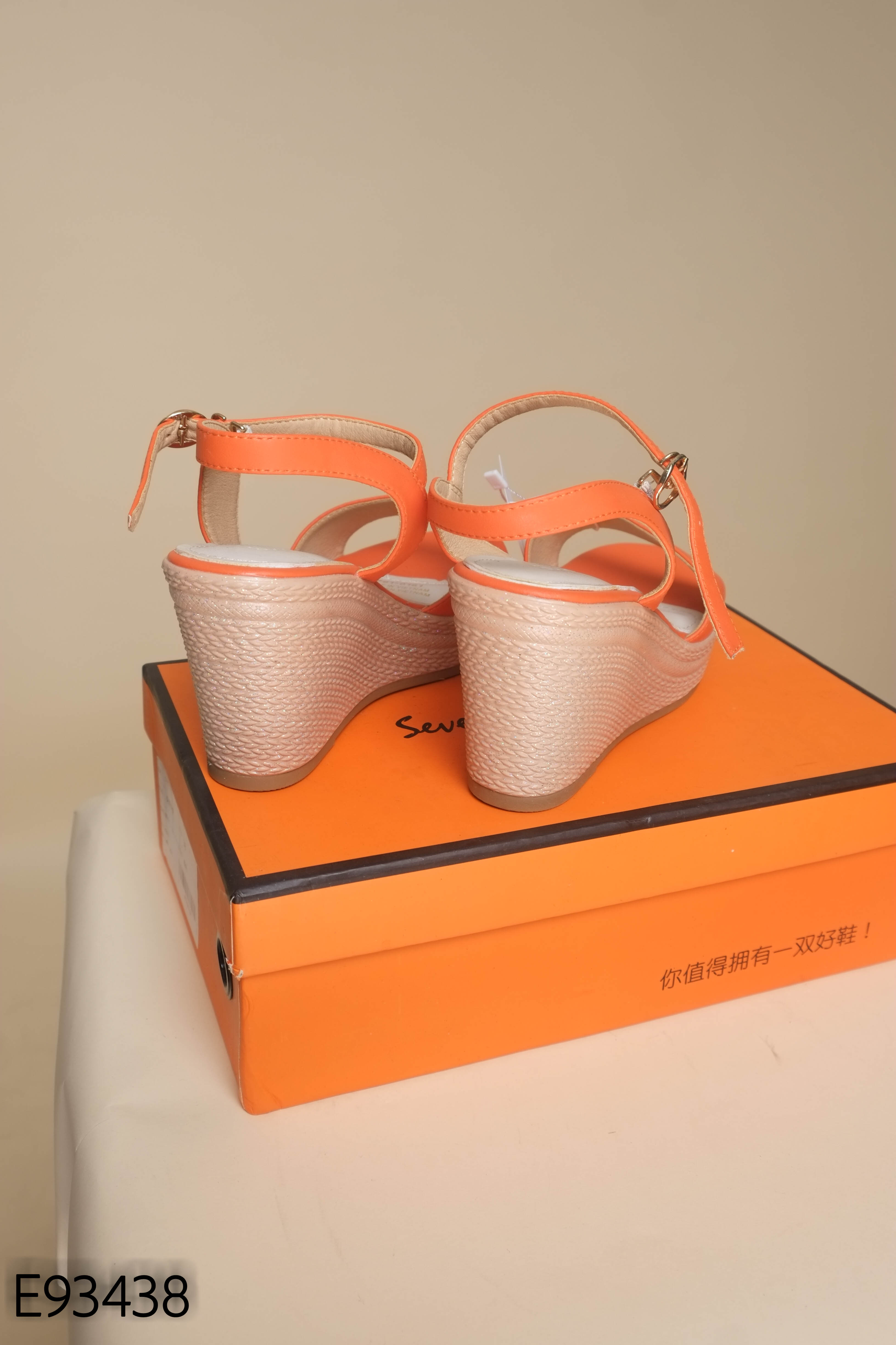 NEWBOX giày da cam đế cói