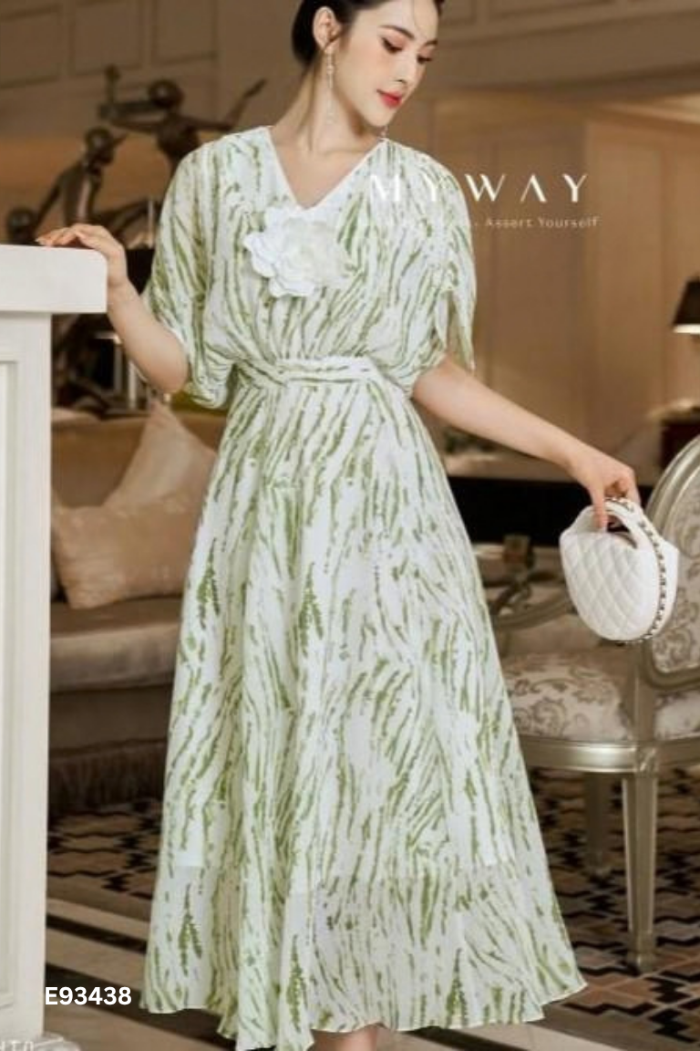 NEWTAG MYWAY váy trắng họa tiết xanh voan
