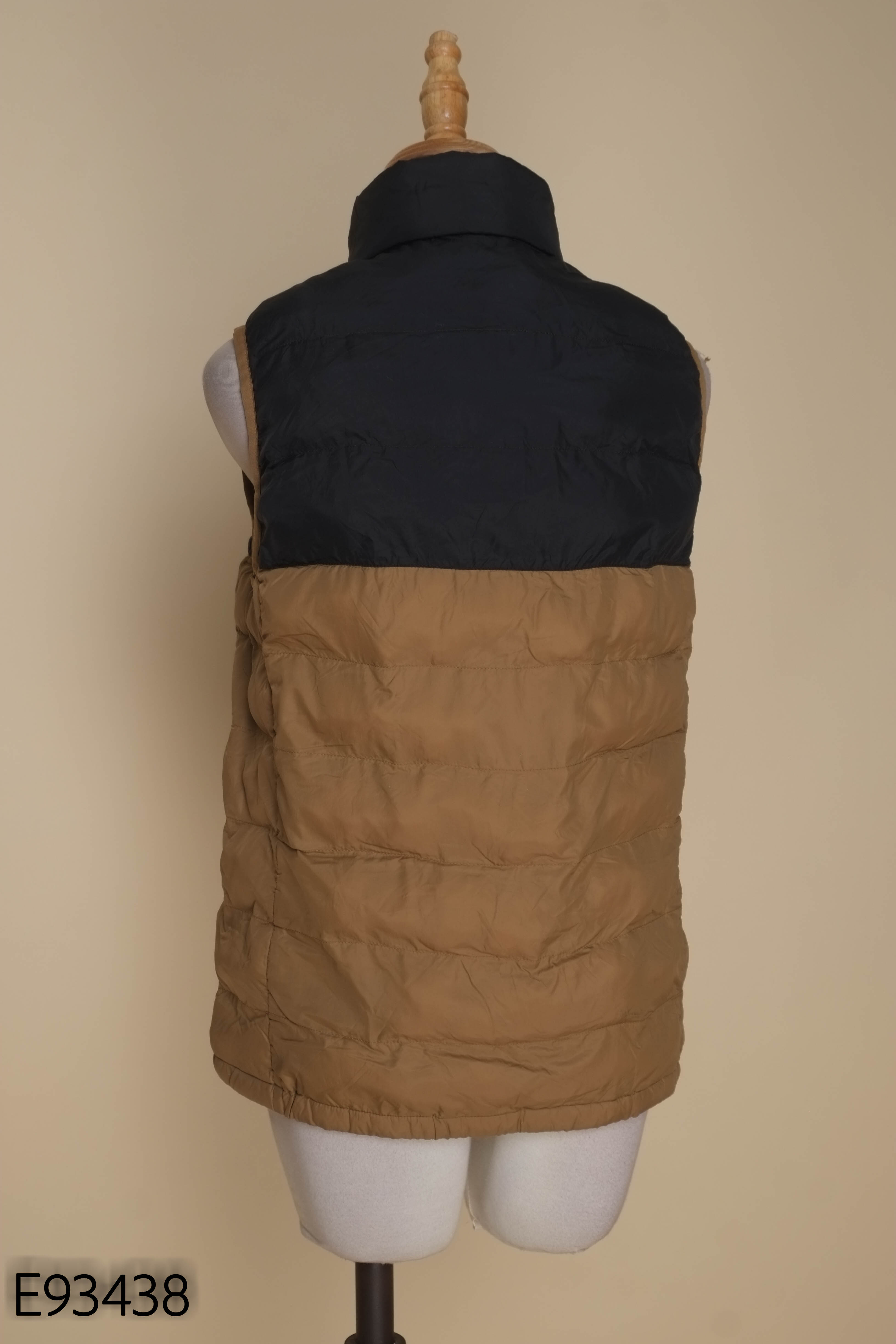 Áo phao nâu UNIQLO gile