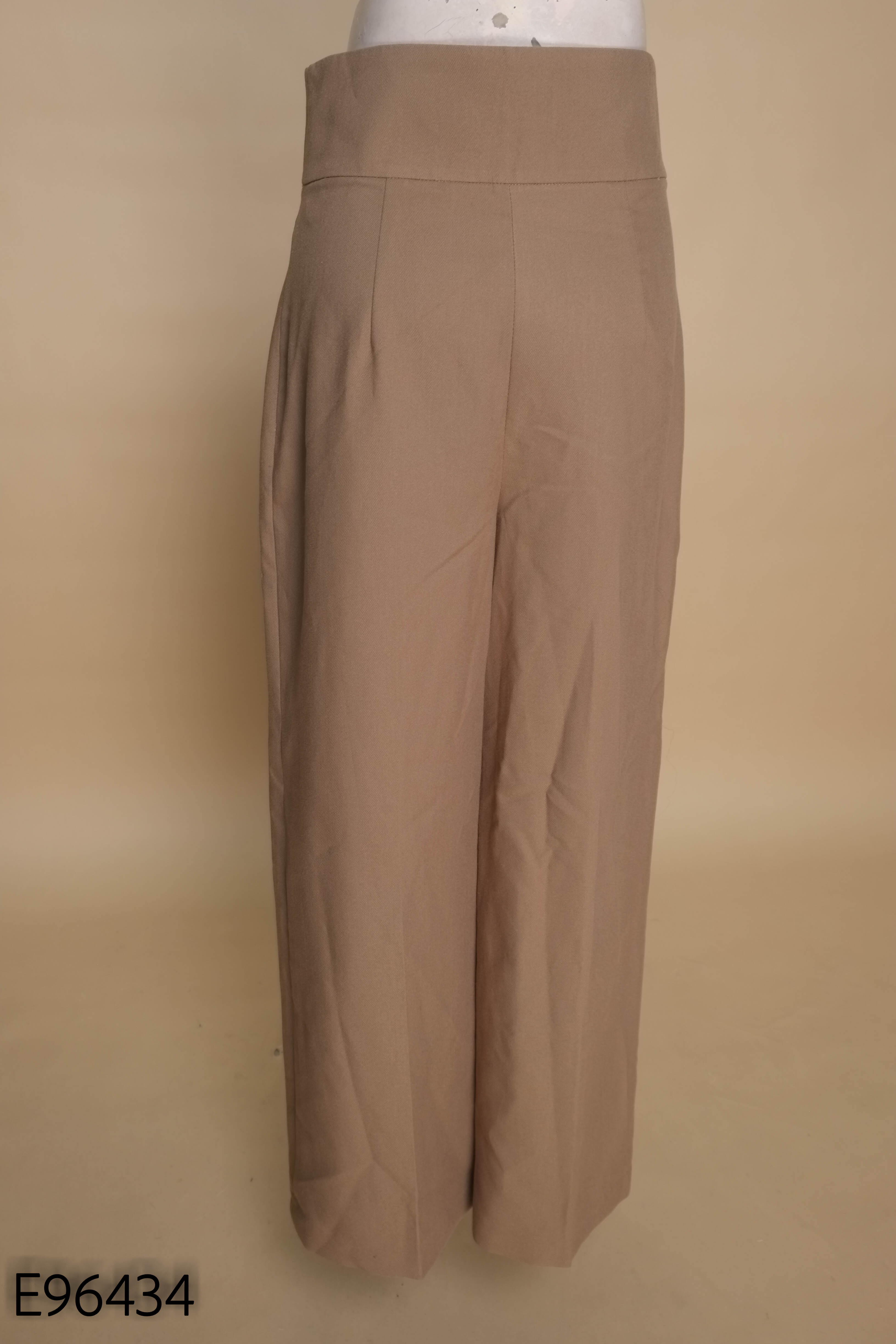Quần nâu D.CHIC ống suông