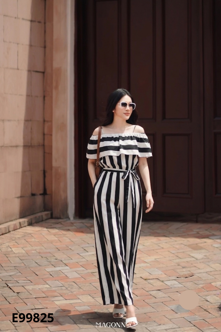 NEWTAG Jumpsuits MAGONN trễ vai be sọc xanh