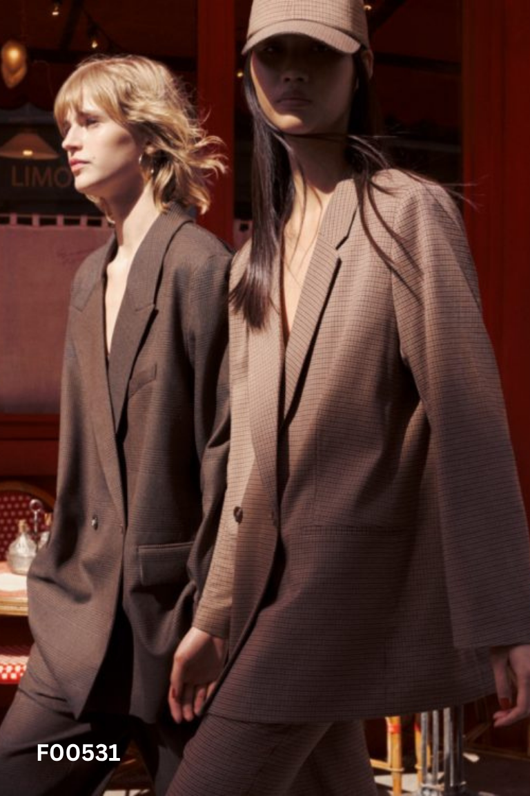 Áo blazer HM be kẻ