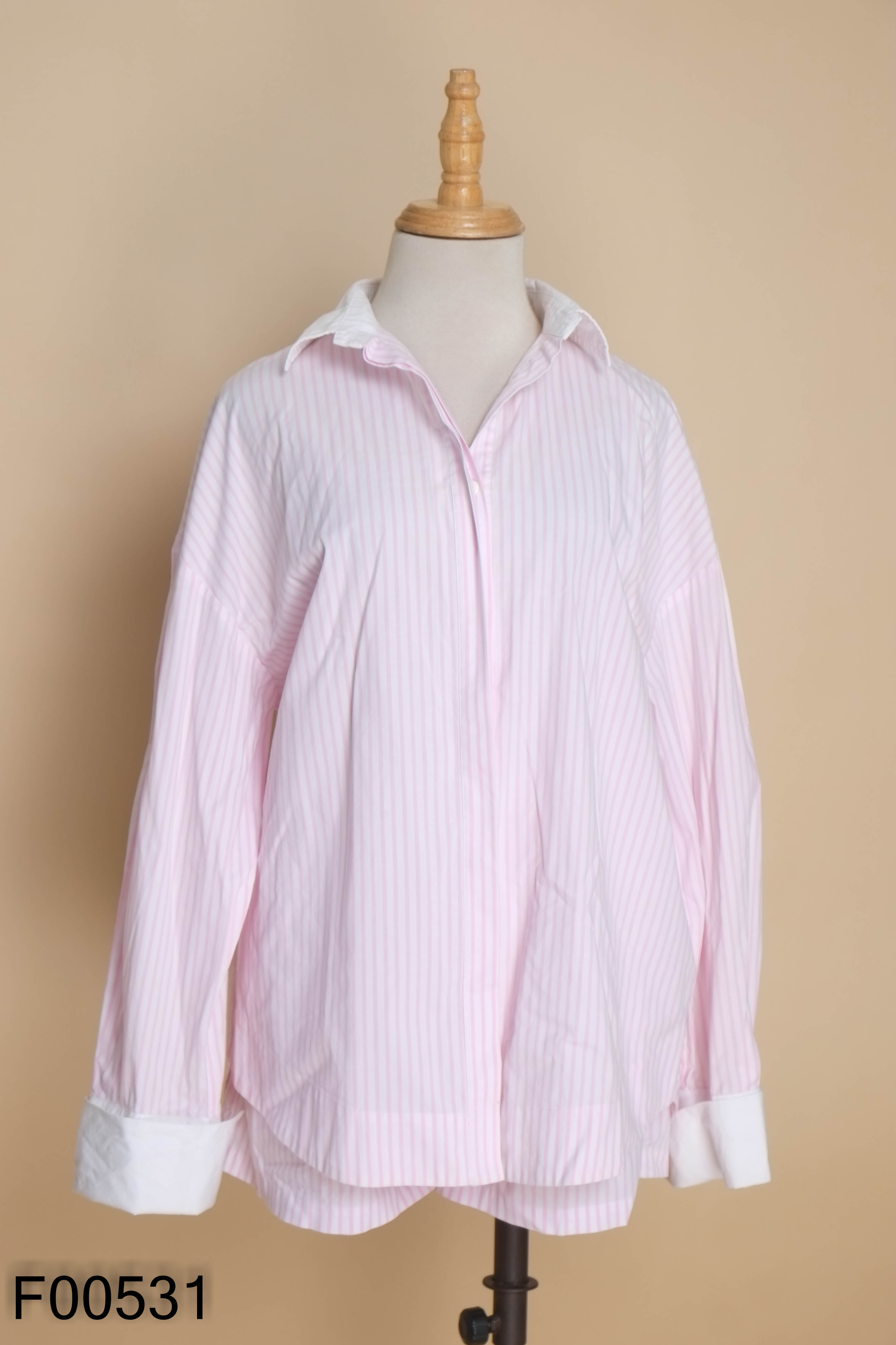 Set Áo sơ mi K CLOSET hồng sọc + quần shorts (cắt tag)