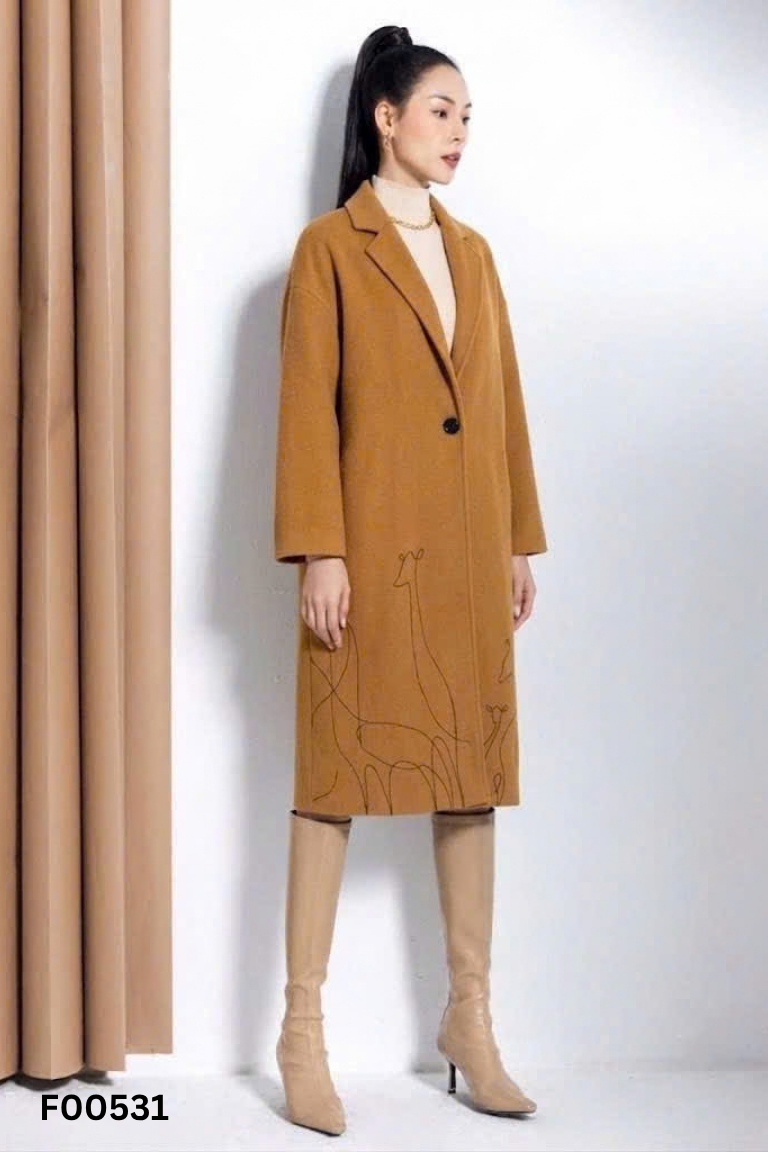 Áo khoác dạ D.CHIC nâu be dài (xù nhẹ)