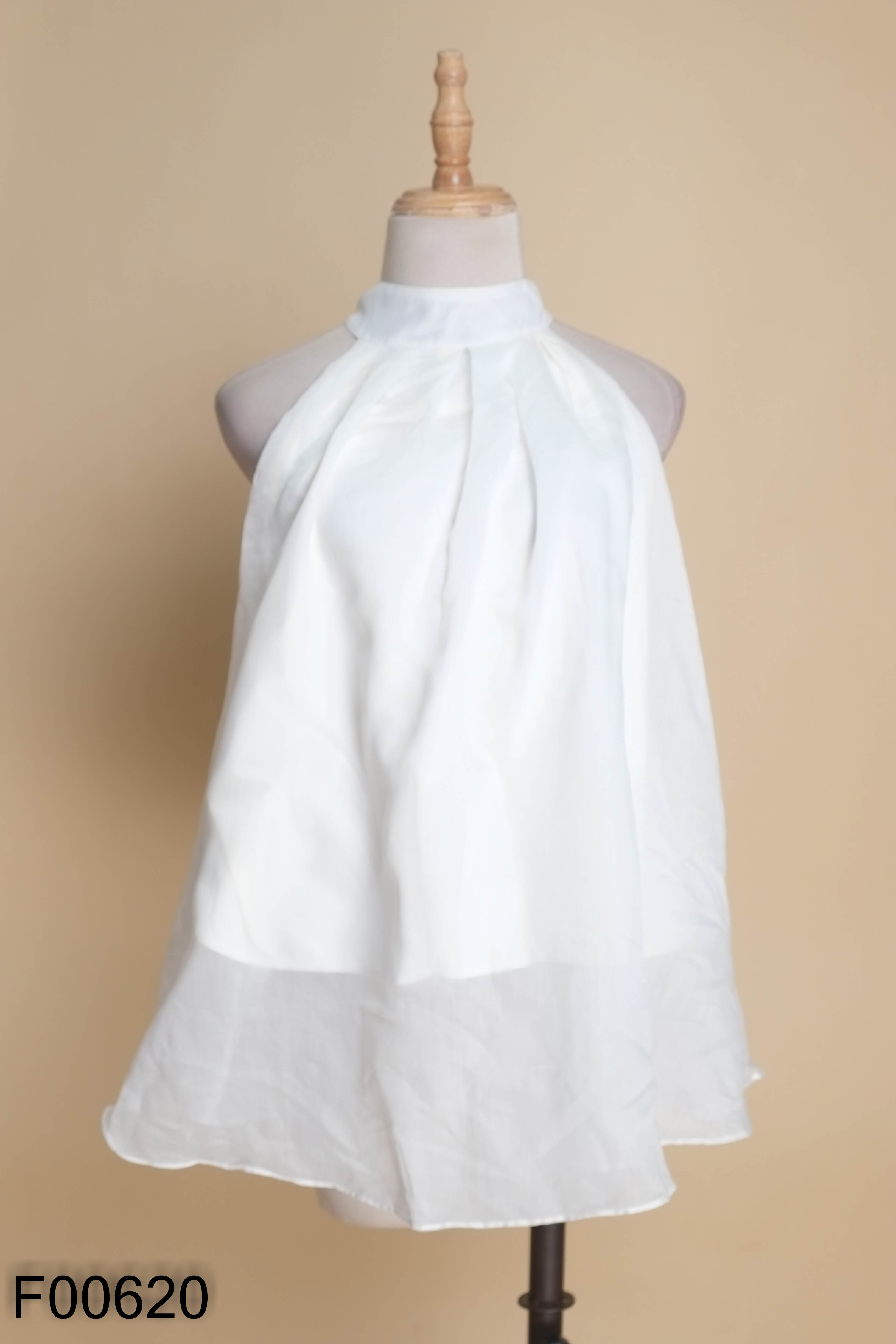 Áo babydoll cổ yếm trắng