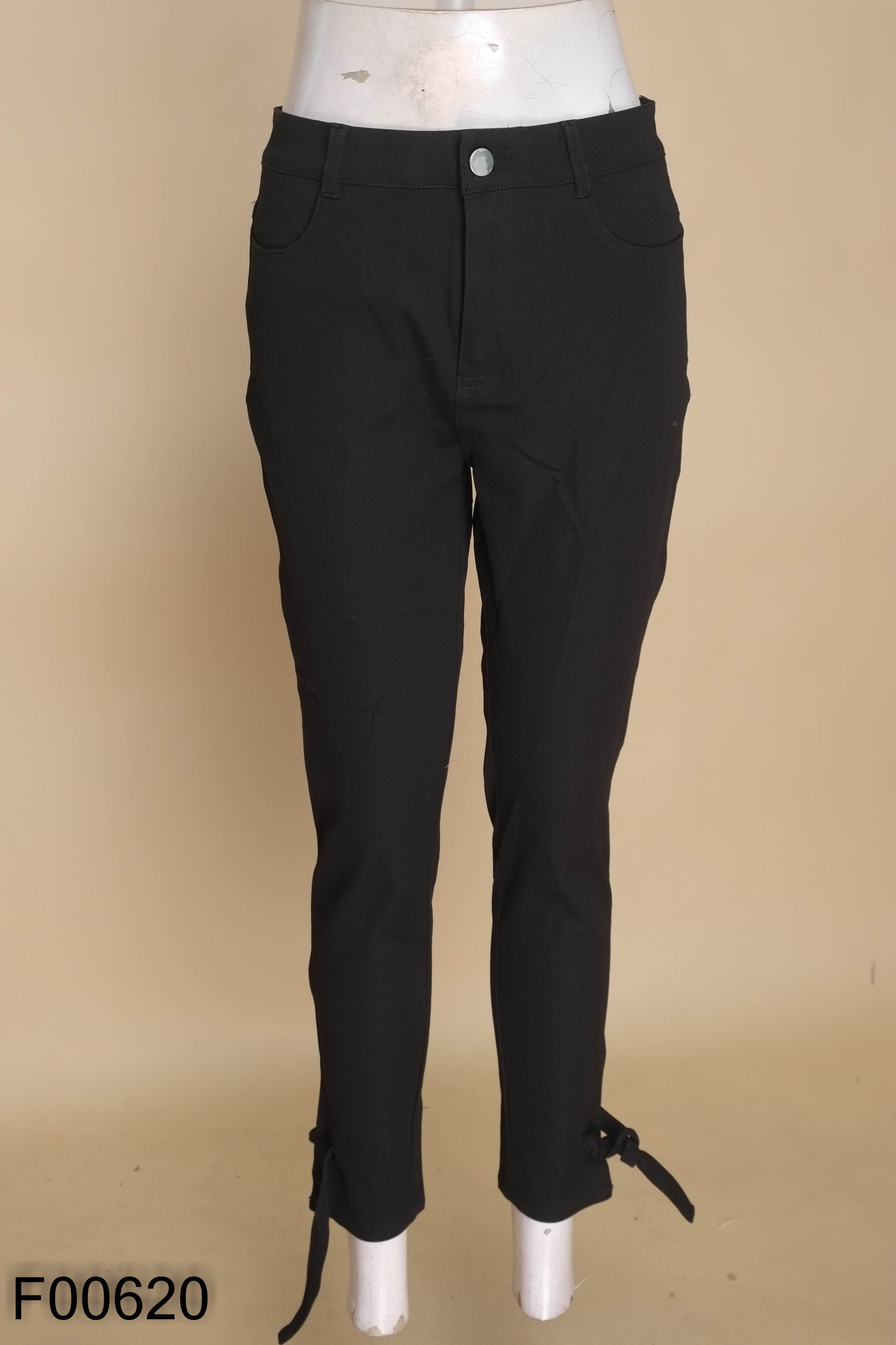 Quần jeans RAB IN SUIT đen