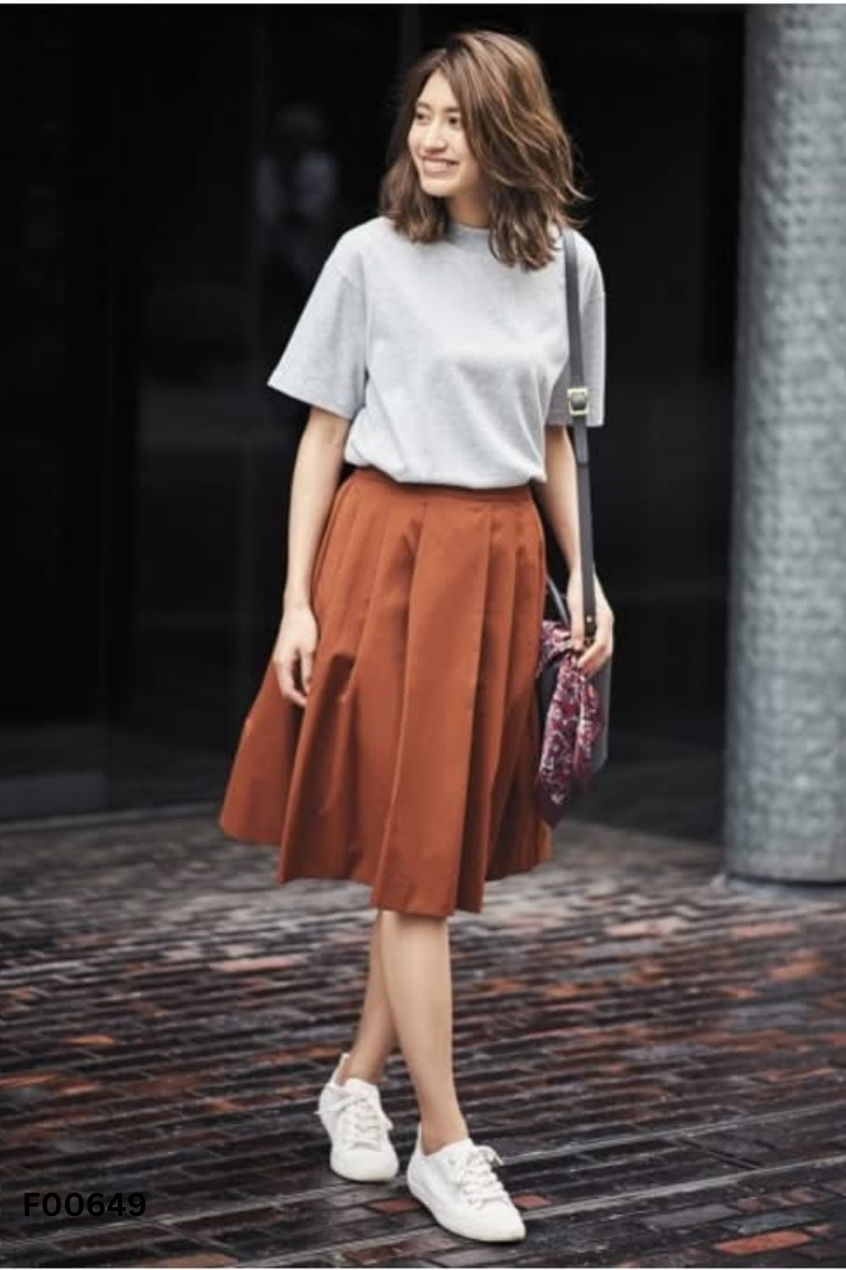 Chân váy UNIQLO nâu xếp ly