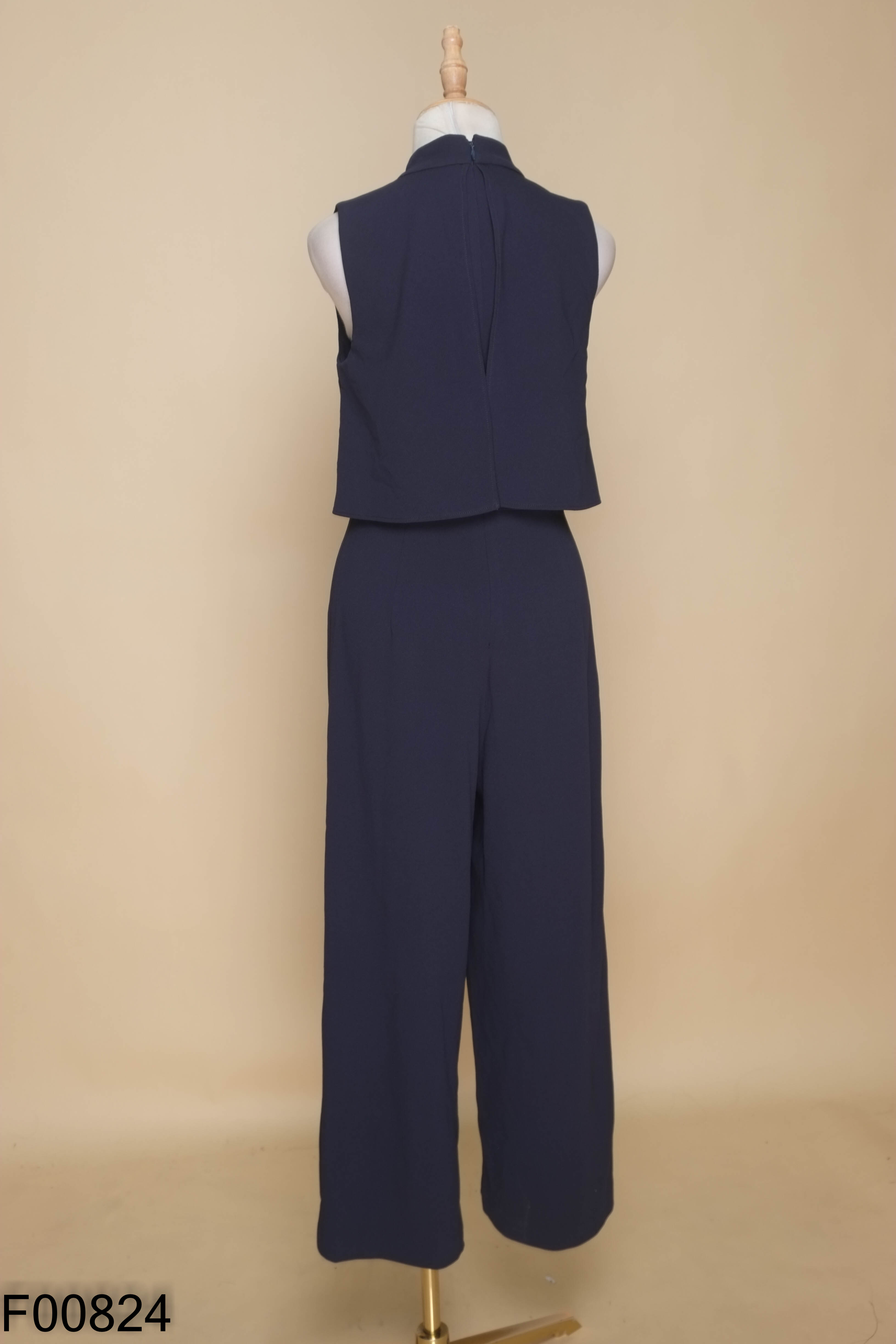 NEWTAG Jumpsuits DKNY xanh than sát nách